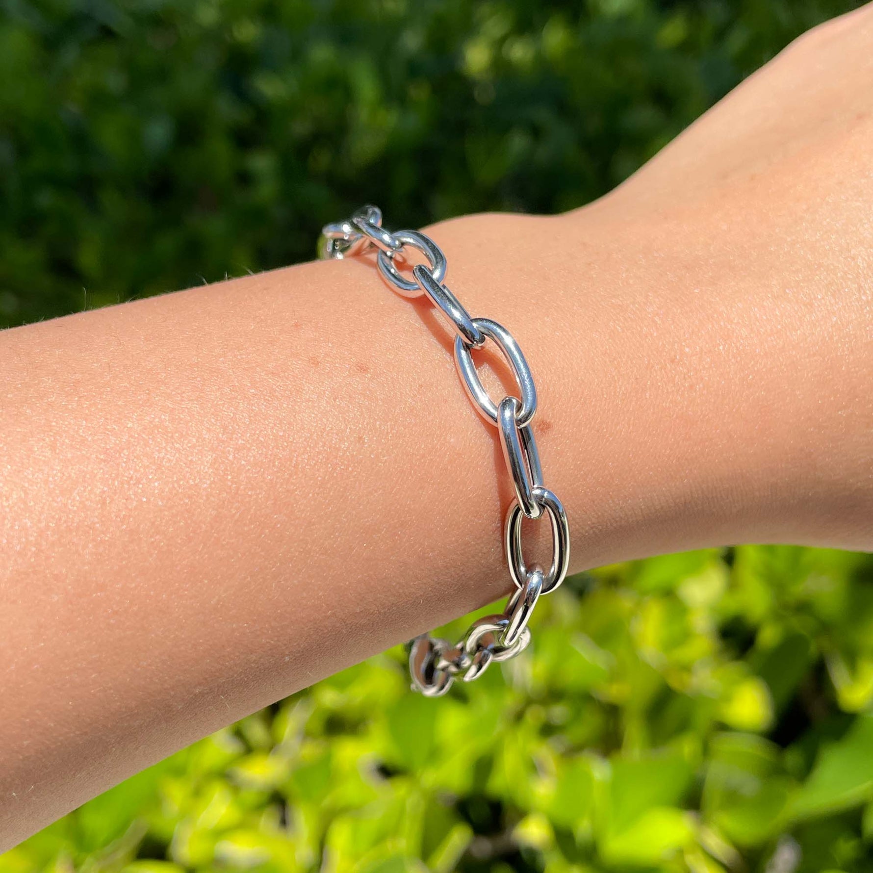 Jay Feder 14k White Gold Jumbo Oval Link Bracelet