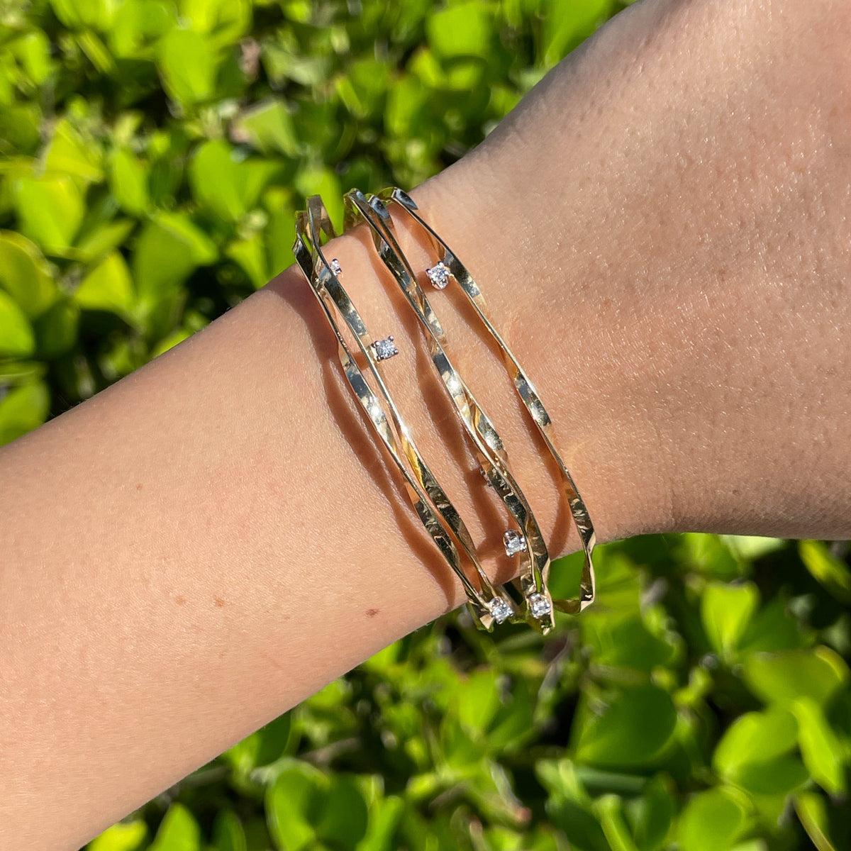 Jay Feder 14k Yellow Gold Diamond Twist Wire Bangle Bracelet