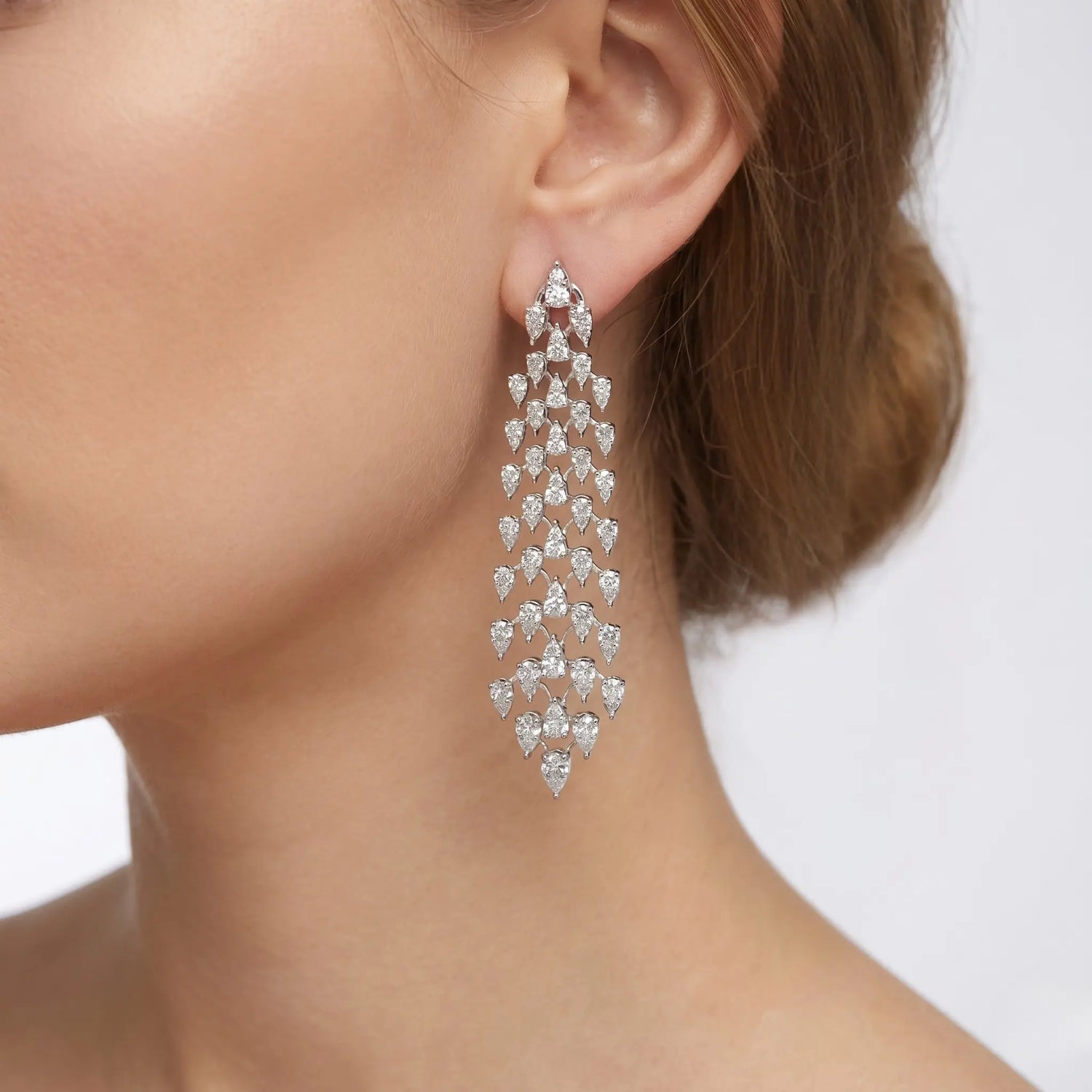 18K White Gold Pear-Shaped Diamond Drop Dangle Earrings – 4.08ctw