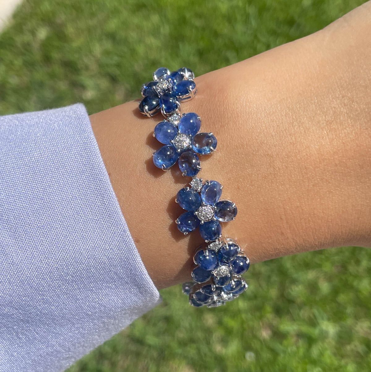 JAY FEDER 18K WHITE GOLD SAPPHIRE DIAMOND FLOWER STATION BRACELET