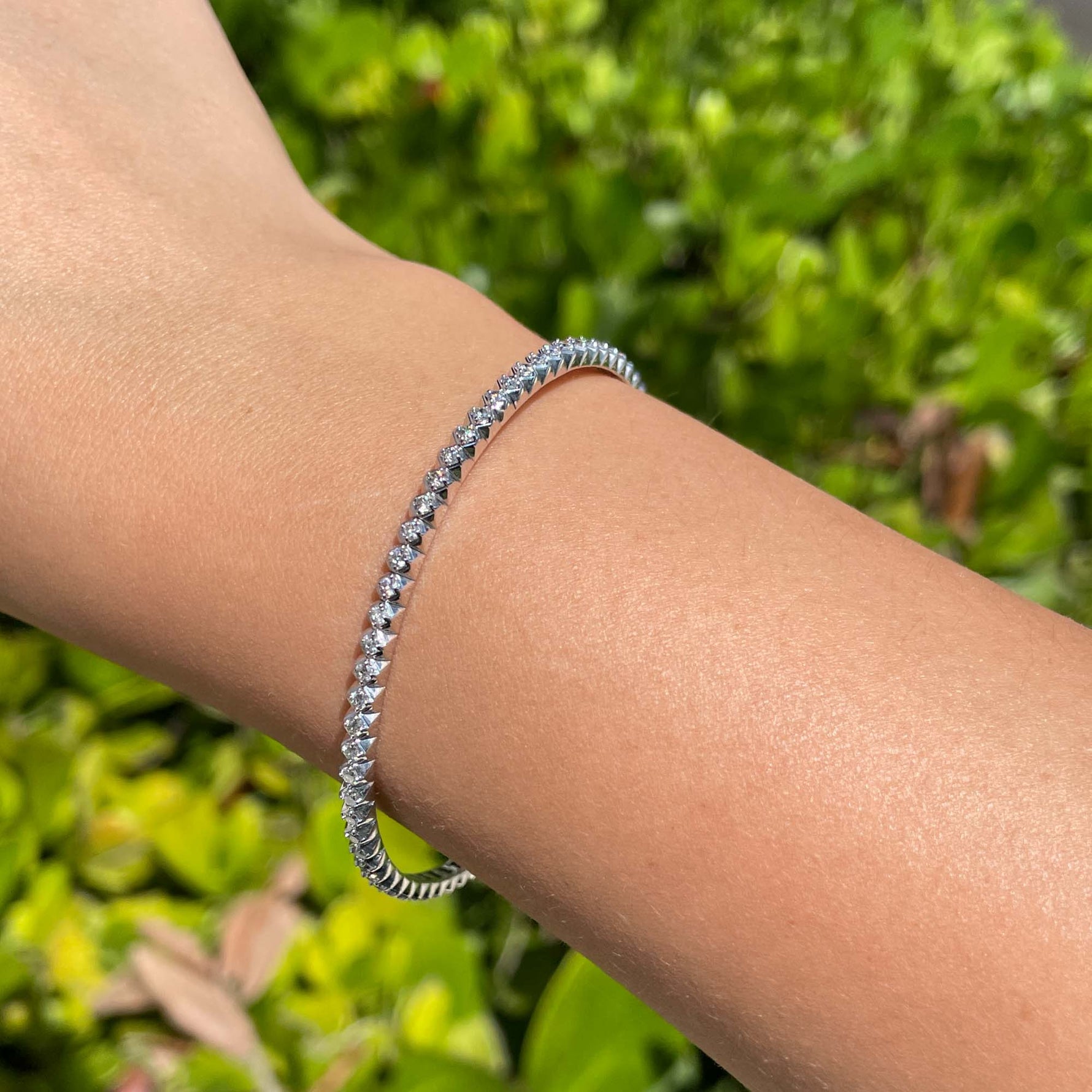 Jay Feder 14k White Gold Round Diamond Tennis Flex Bracelet