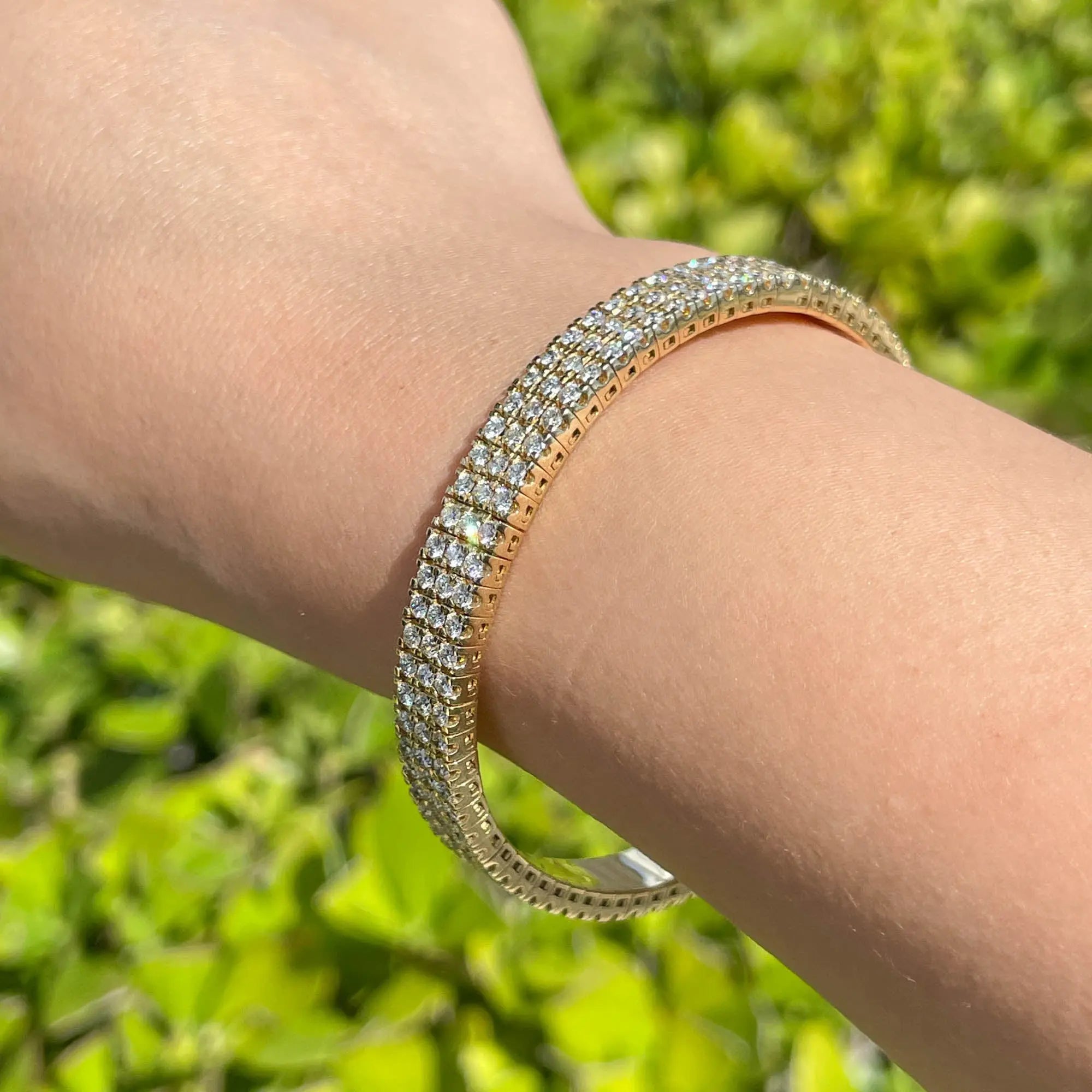 Jay Feder 18k Yellow Gold Diamond 3 Row Stretch Tennis Bangle