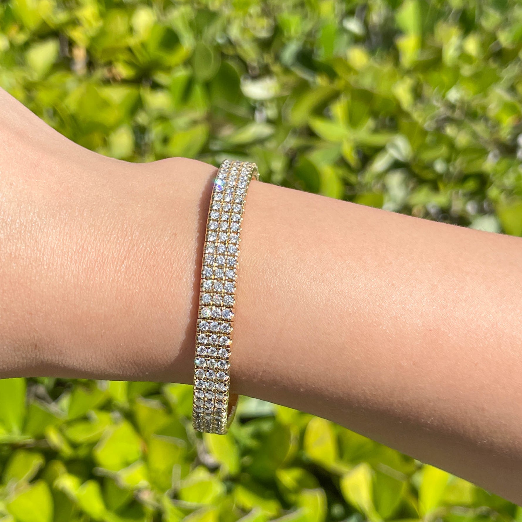 Jay Feder 18k Yellow Gold Diamond 3 Row Stretch Tennis Bangle Bracelet