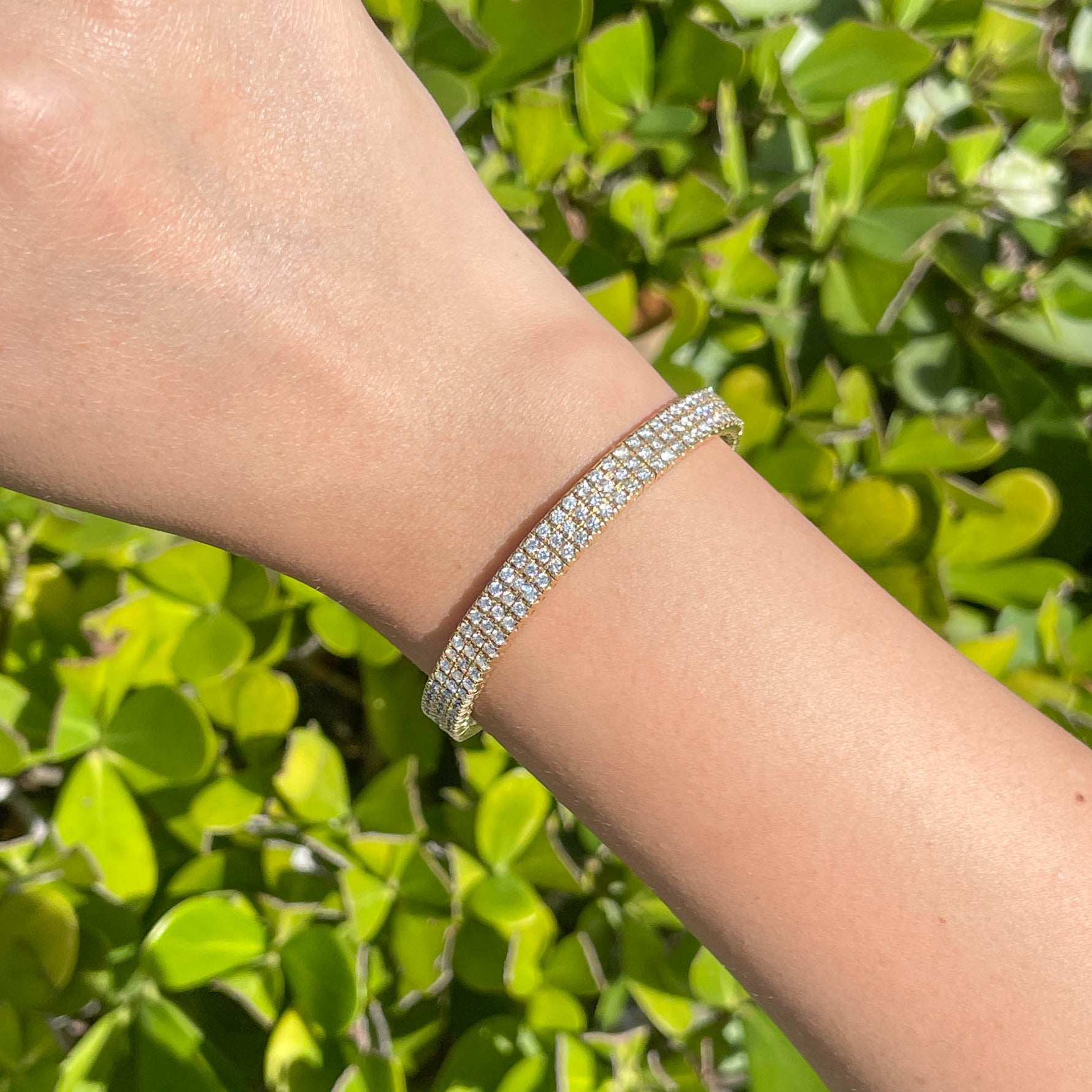 Jay Feder 18k Yellow Gold Diamond 3 Row Stretch Tennis Bangle Bracelet