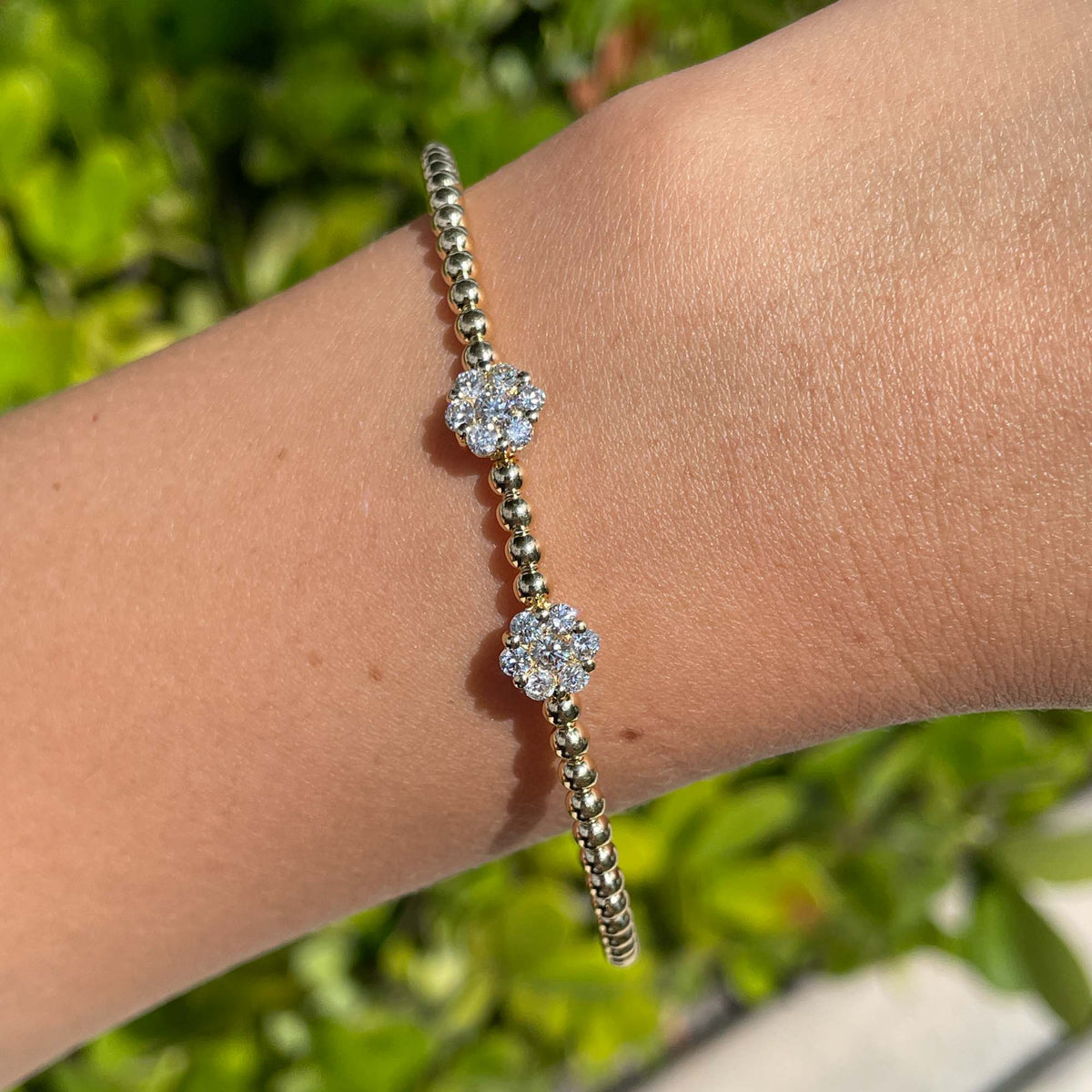 Jay Feder 18k Yellow Gold Diamond 2 Flower Cluster Bangle Bracelet