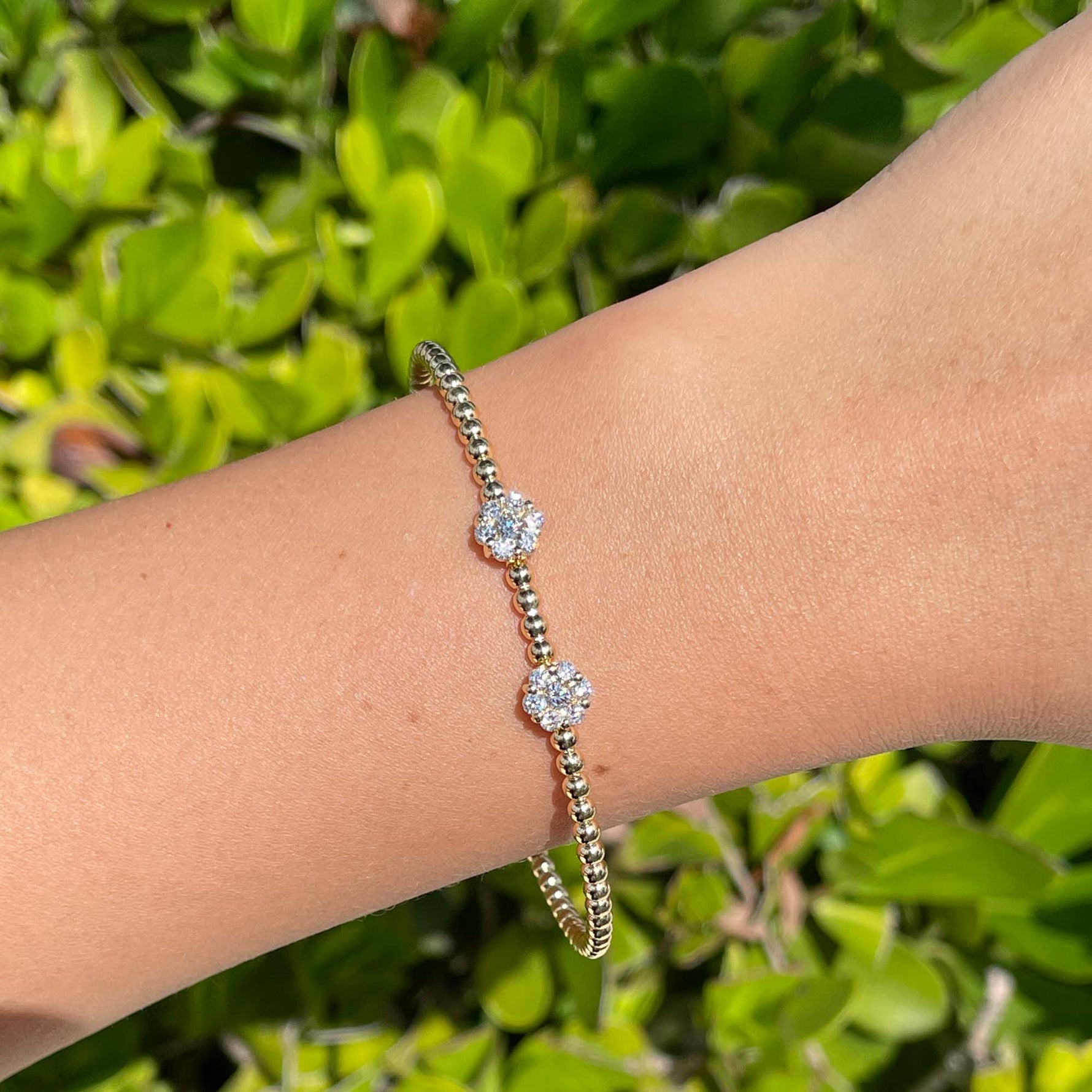 Jay Feder 18k Yellow Gold Diamond 2 Flower Cluster Bangle Bracelet