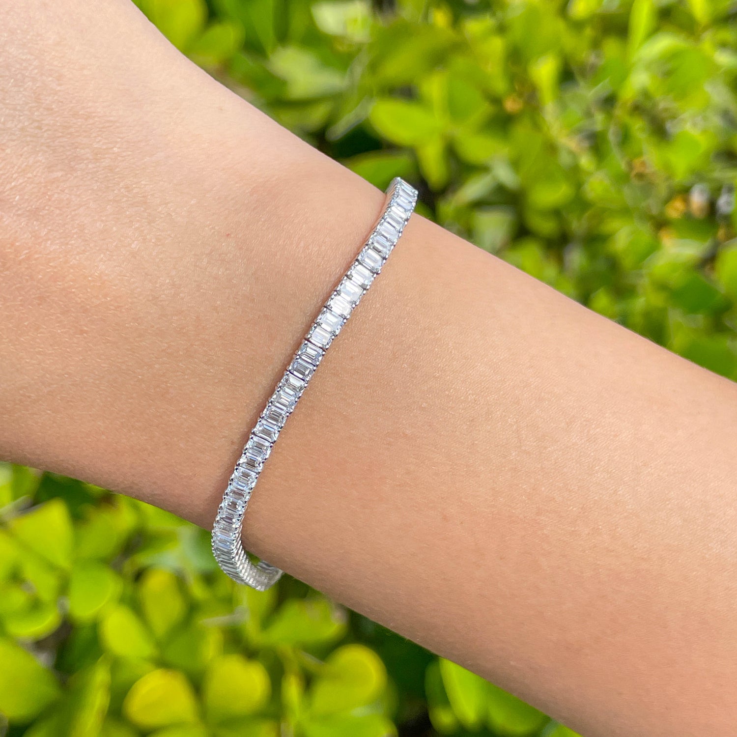 Jay Feder 14k White Gold Emerald cut Diamond Tennis Bracelet