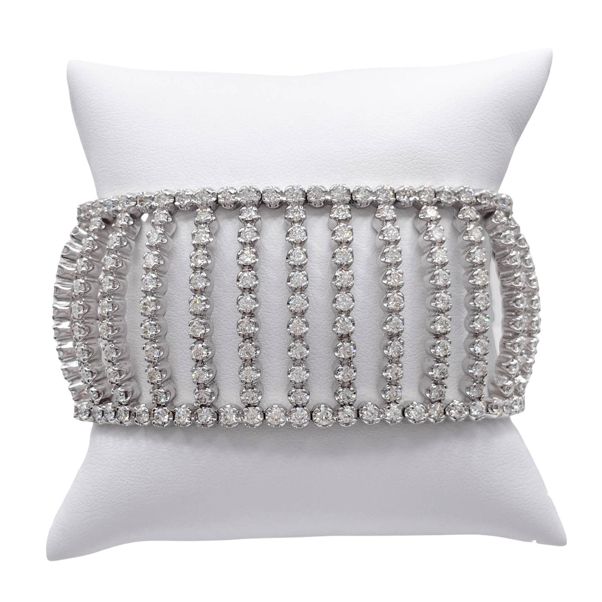 JAY FEDER 18K WHITE GOLD DIAMOND BEZEL SET WIDE BRACELET