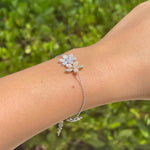 JAY FEDER 14K TWO TONE GOLD DIAMOND FLOWER STATION BRACELET