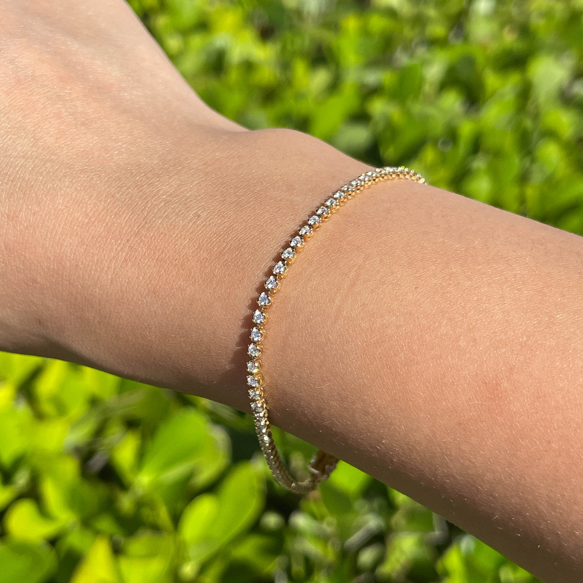 Jay Feder 18k Yellow Gold Diamond Tennis Bracelet