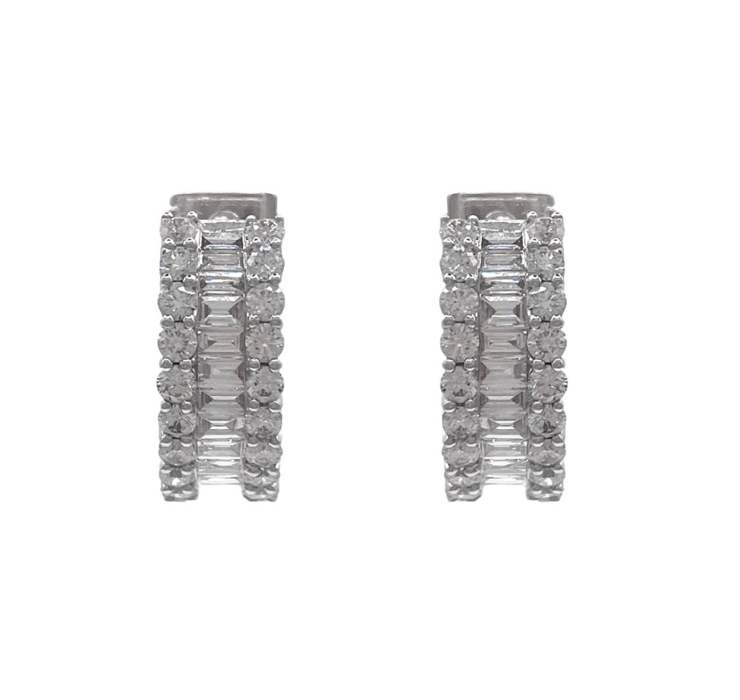 JAY FEDER 18K WHITE GOLD DIAMOND HUGGIE EARRINGS