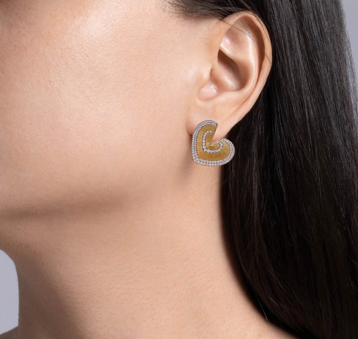 JAY FEDER 14K YELLOW GOLD DIAMOND HEART SHAPED EARRINGS