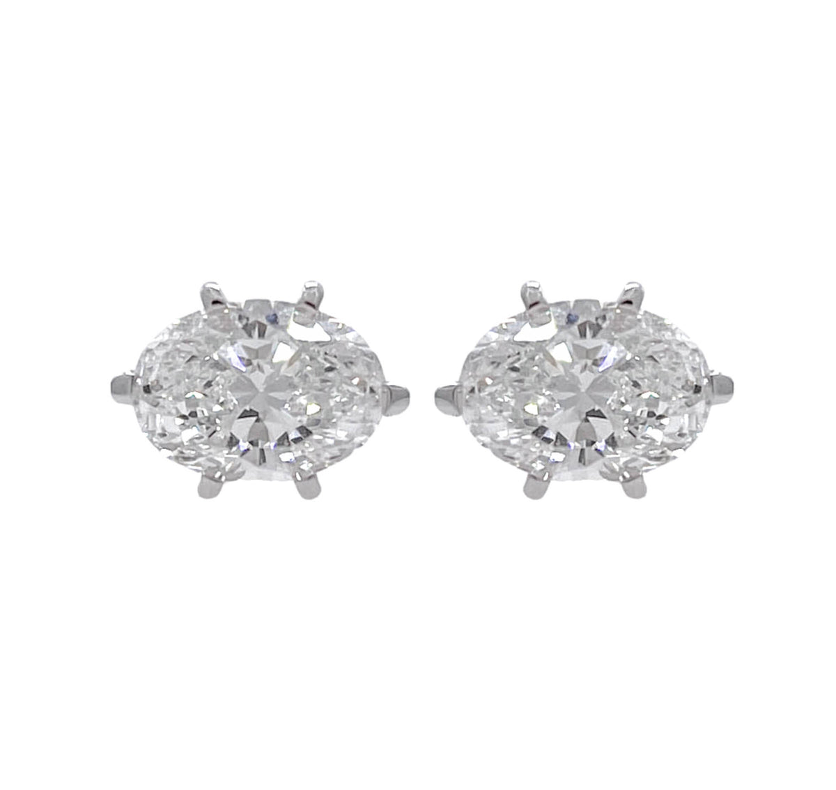 JAY FEDER 14K WHITE GOLD OVAL DIAMOND STUD EARRINGS
