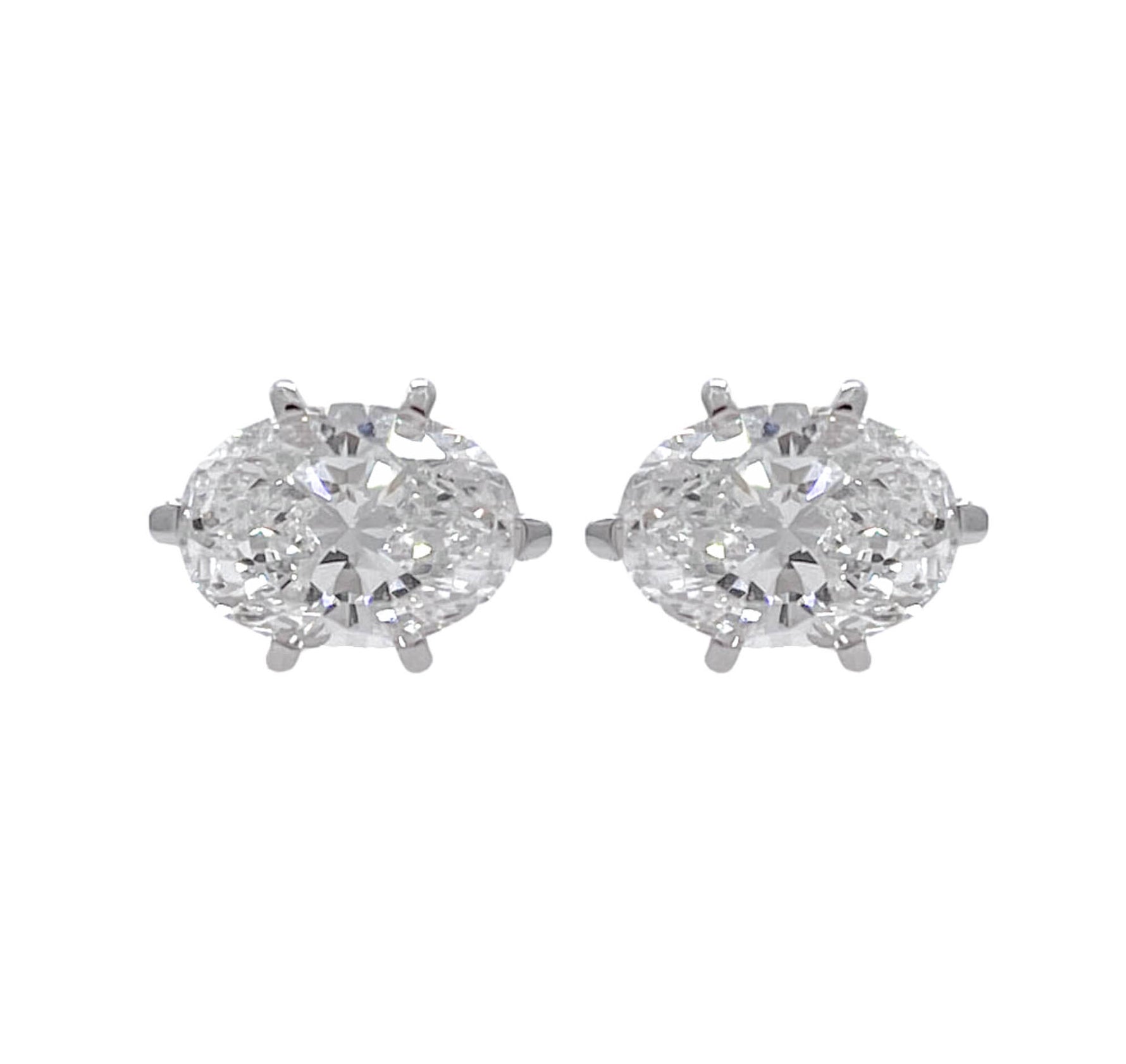 JAY FEDER 14K WHITE GOLD OVAL DIAMOND STUD EARRINGS