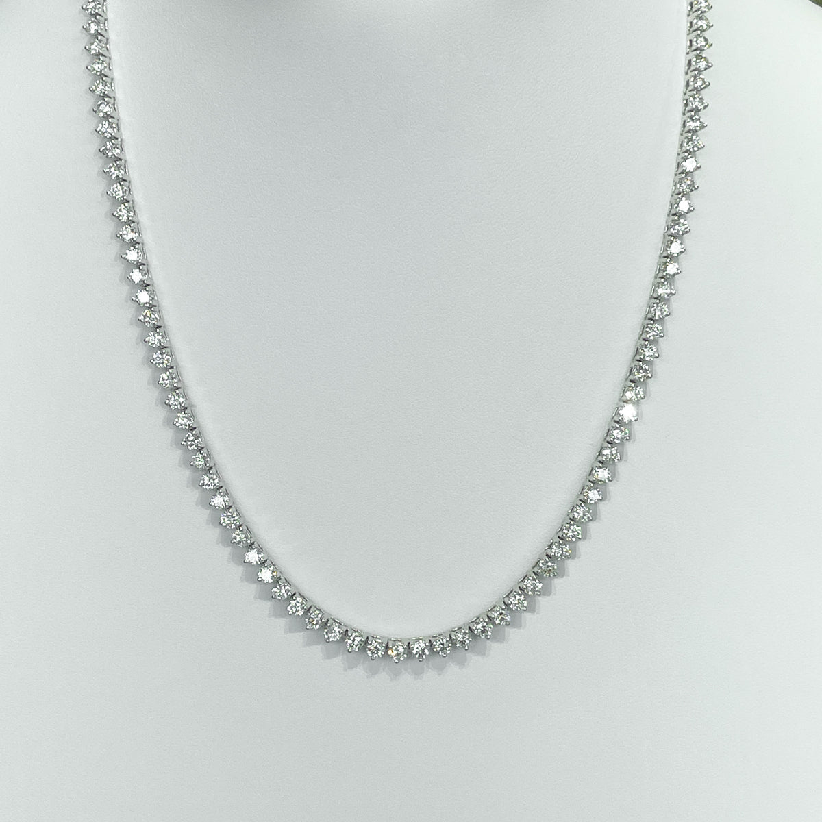 Jay Feder 18k White Gold Round Diamond 3 Prong Tennis Necklace