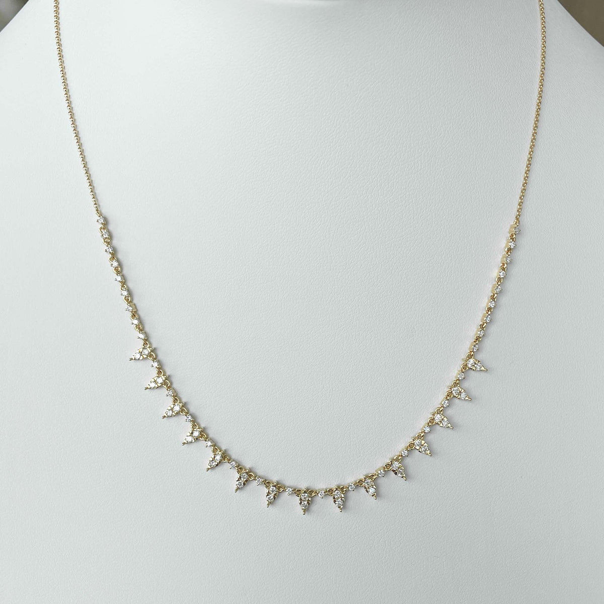 Jay Feder 14k Yellow Gold Diamond Halfway Spike Necklace