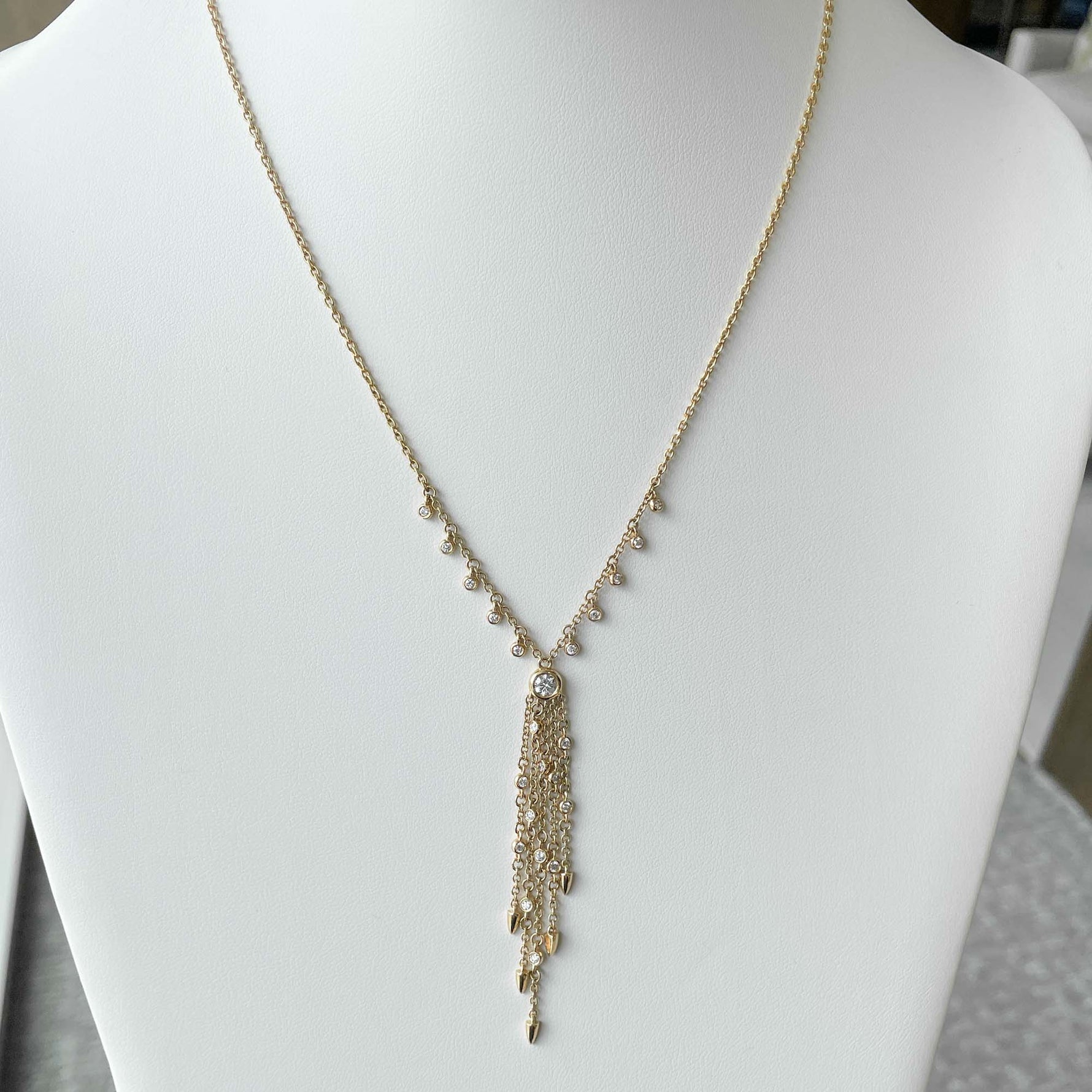 Jay Feder 14k Yellow Gold Diamond Bezel Lariat Necklace