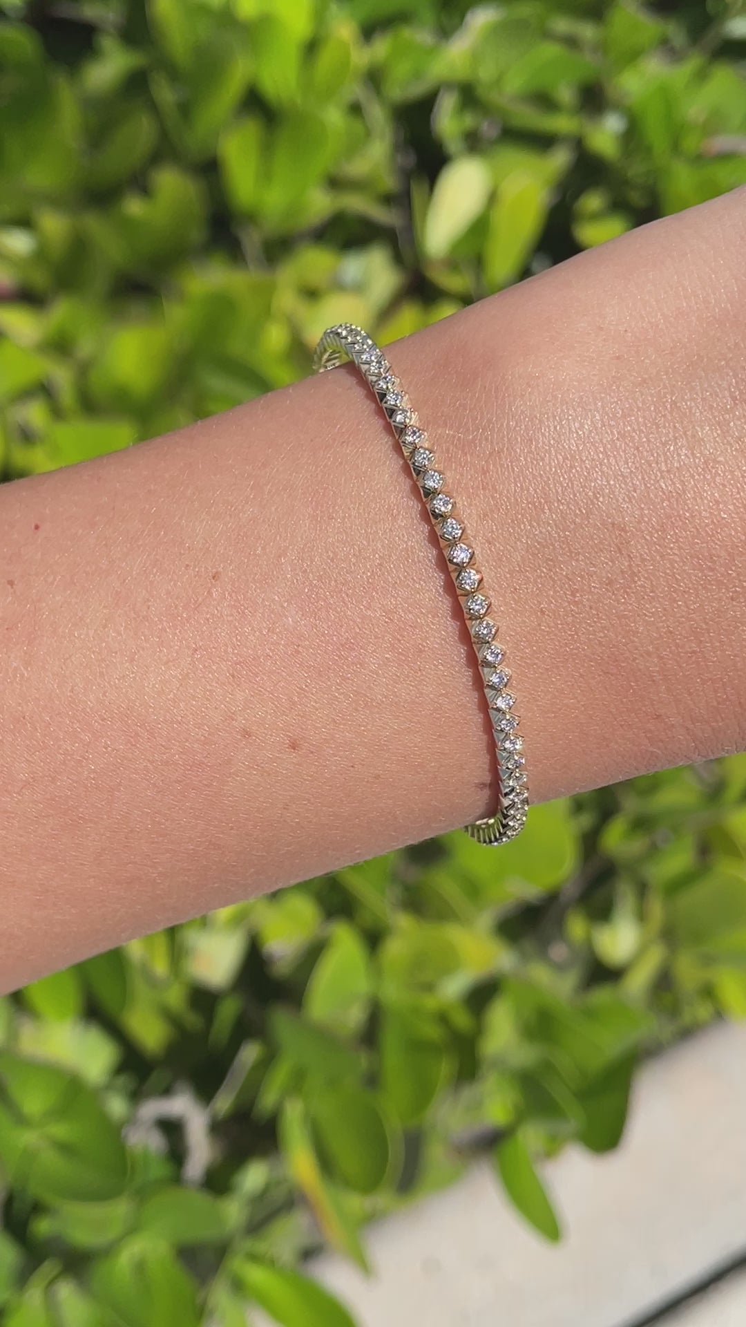 Jay Feder 14k Yellow Gold Diamond Flex Bangle Bracelet