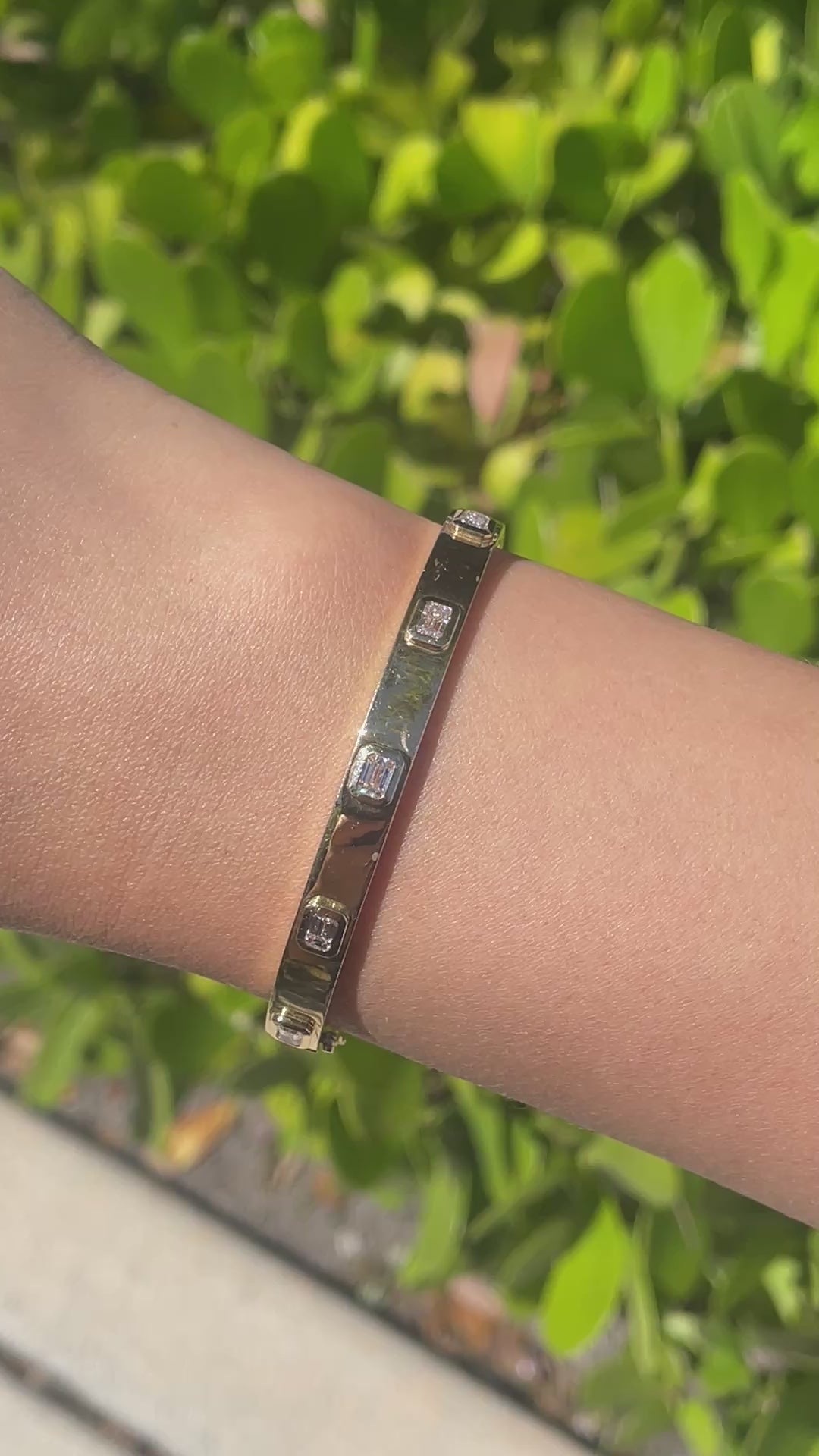 Jay Feder 14k Yellow Gold Emerald cut Diamond Bangle Bracelet