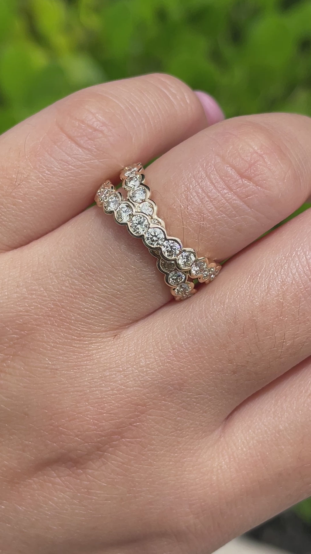 Jay Feder 18k Yellow Gold Diamond Bezel Crossover Band