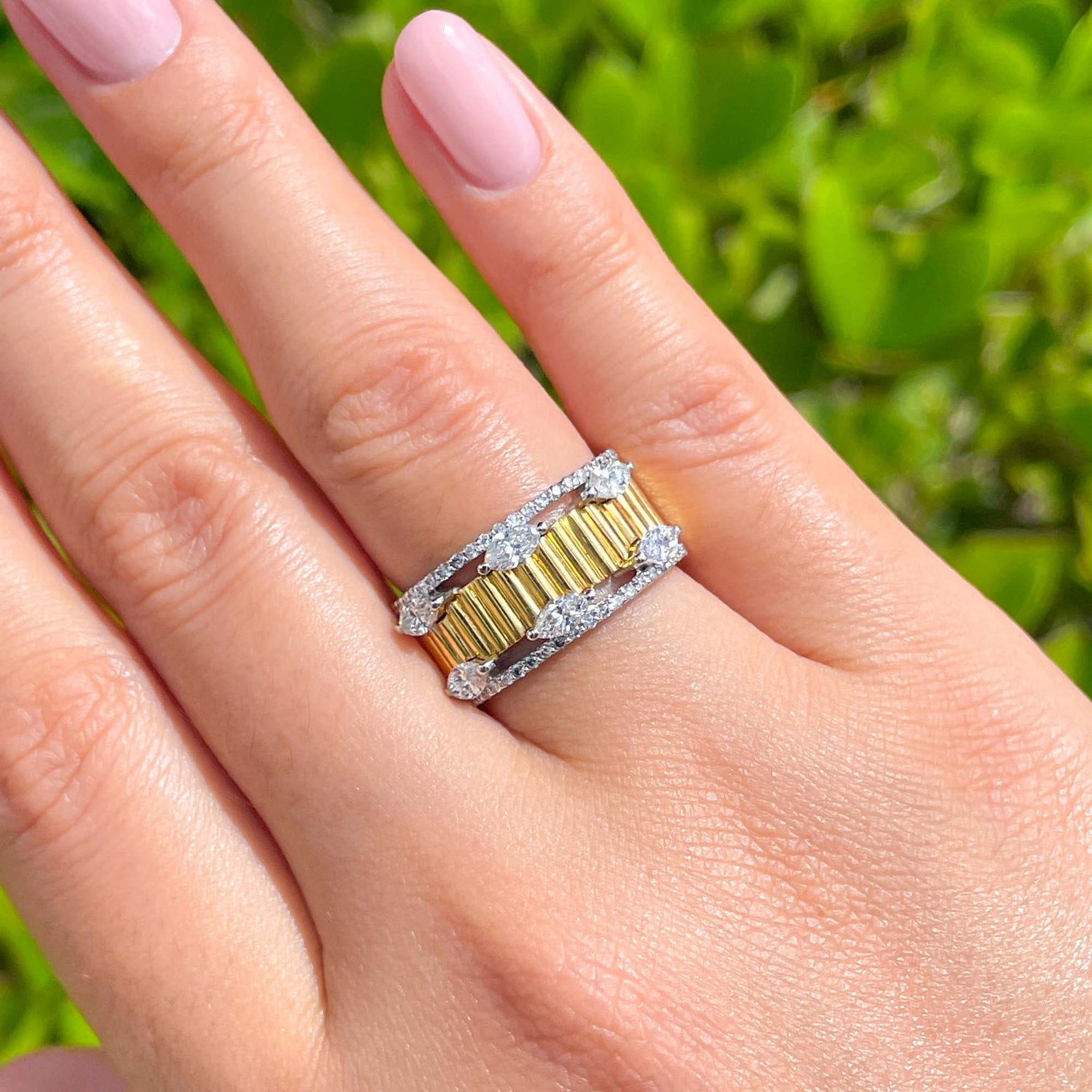 Jay Feder 18k Two Tone Gold Diamond Band Ring