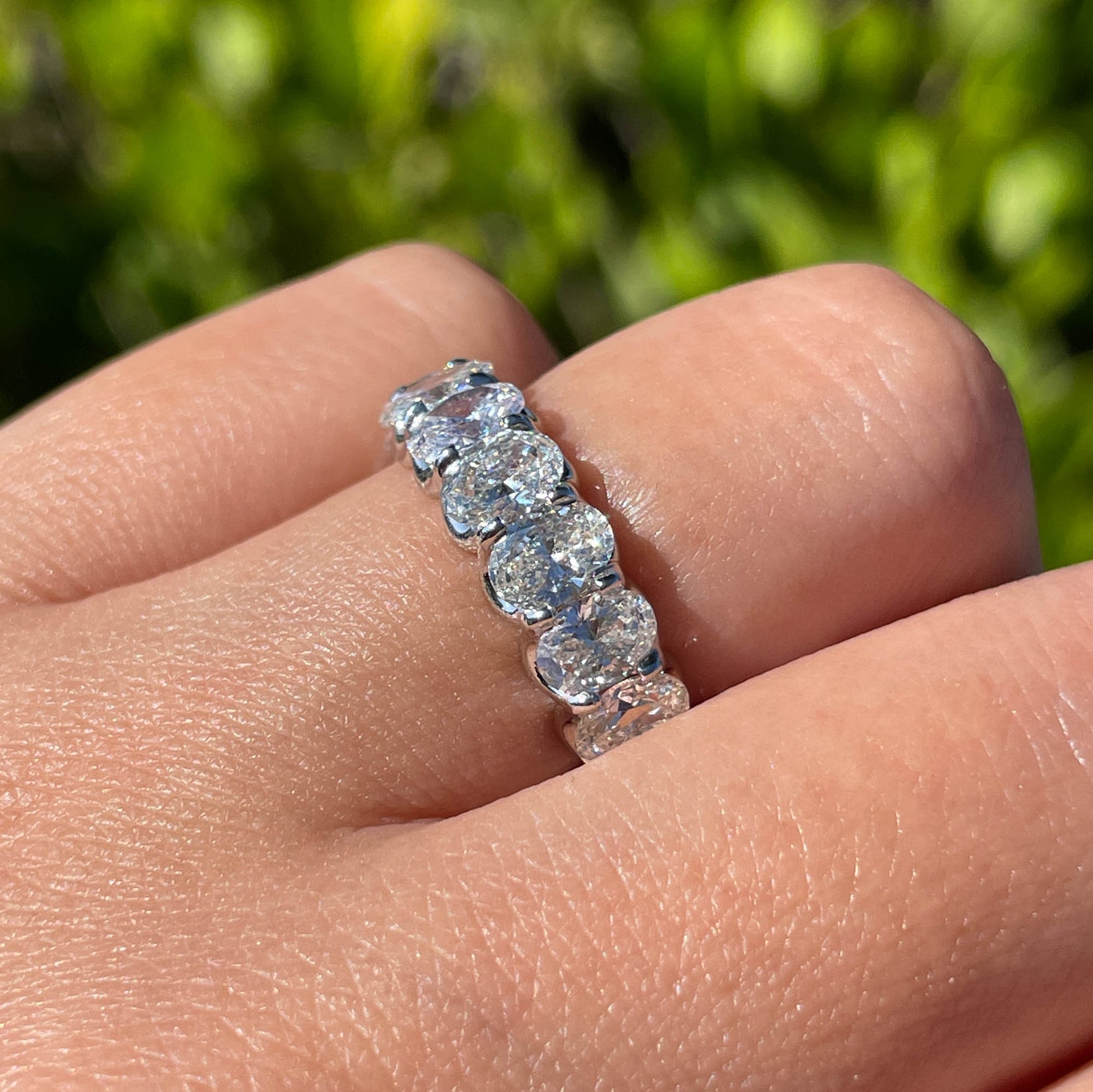 JAY FEDER PLATINUM OVAL DIAMOND ETERNITY BAND RING