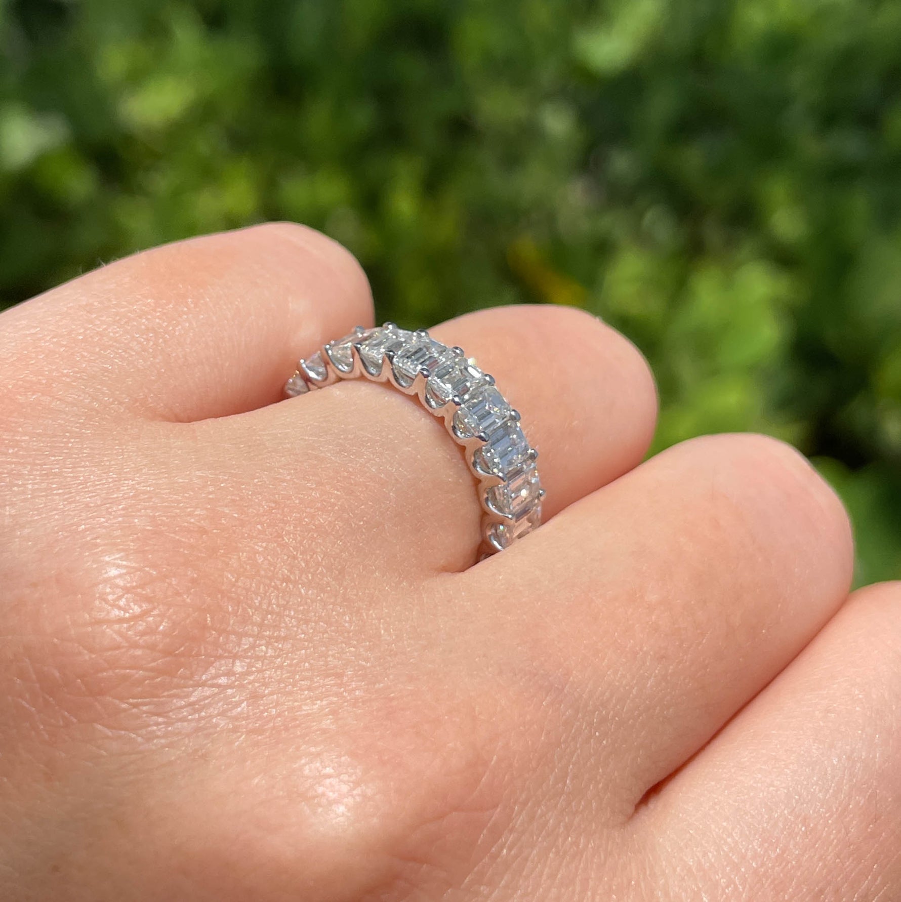 JAY FEDER PLATINUM EMERALD CUT DIAMOND ETERNITY BAND RING