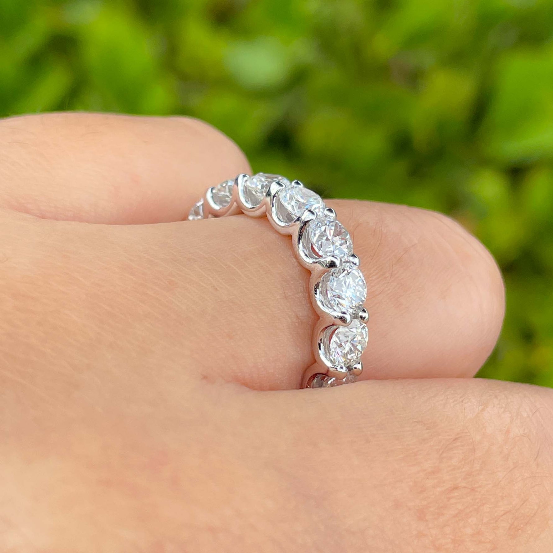 Jay Feder 14k White Gold Round Diamond Eternity Wedding Band