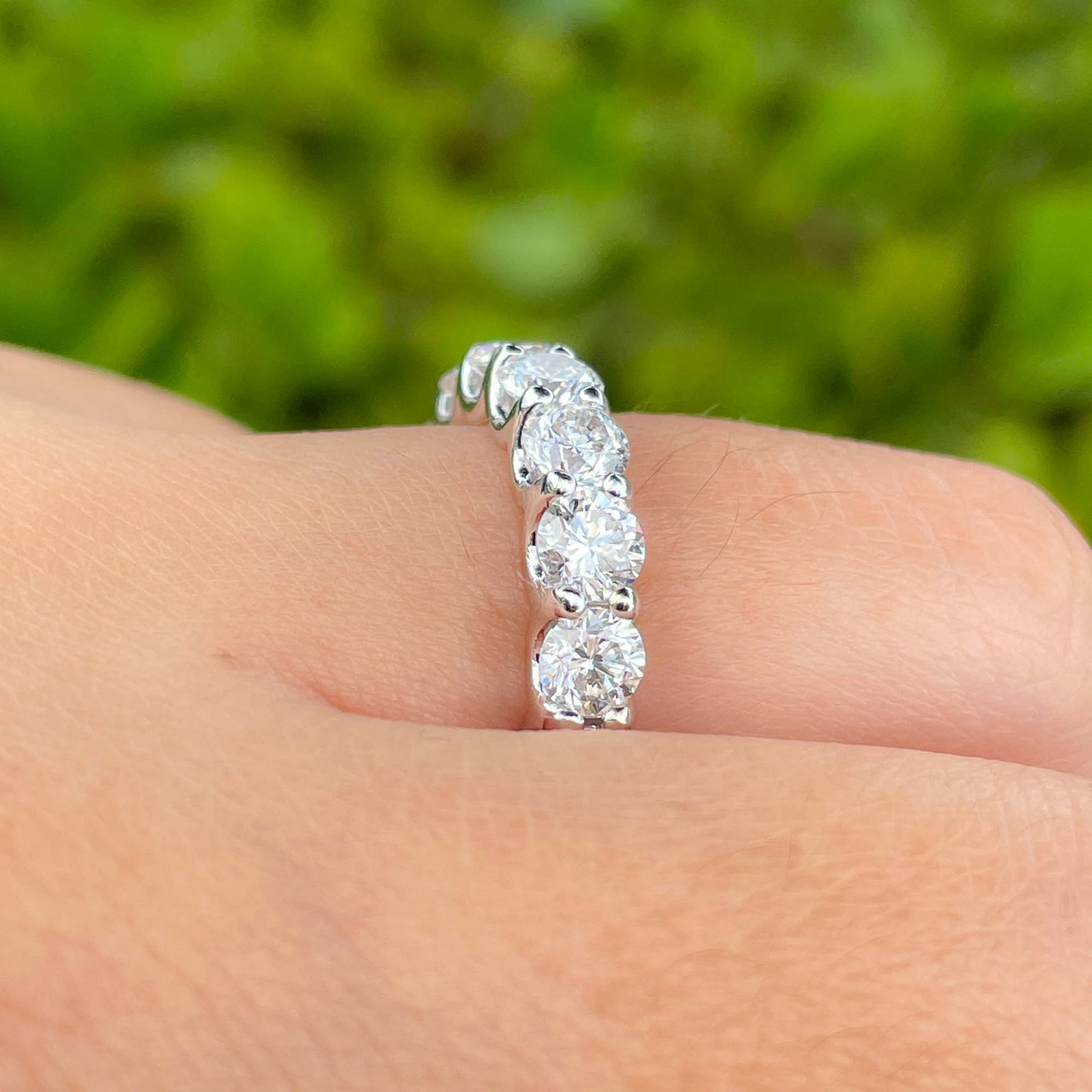 Jay Feder 14k White Gold Round Diamond Eternity Wedding Band