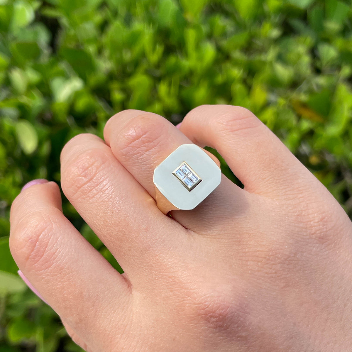 DOVES 18k Yellow Gold Baguette Diamond Mondrian Invisible Set Ring