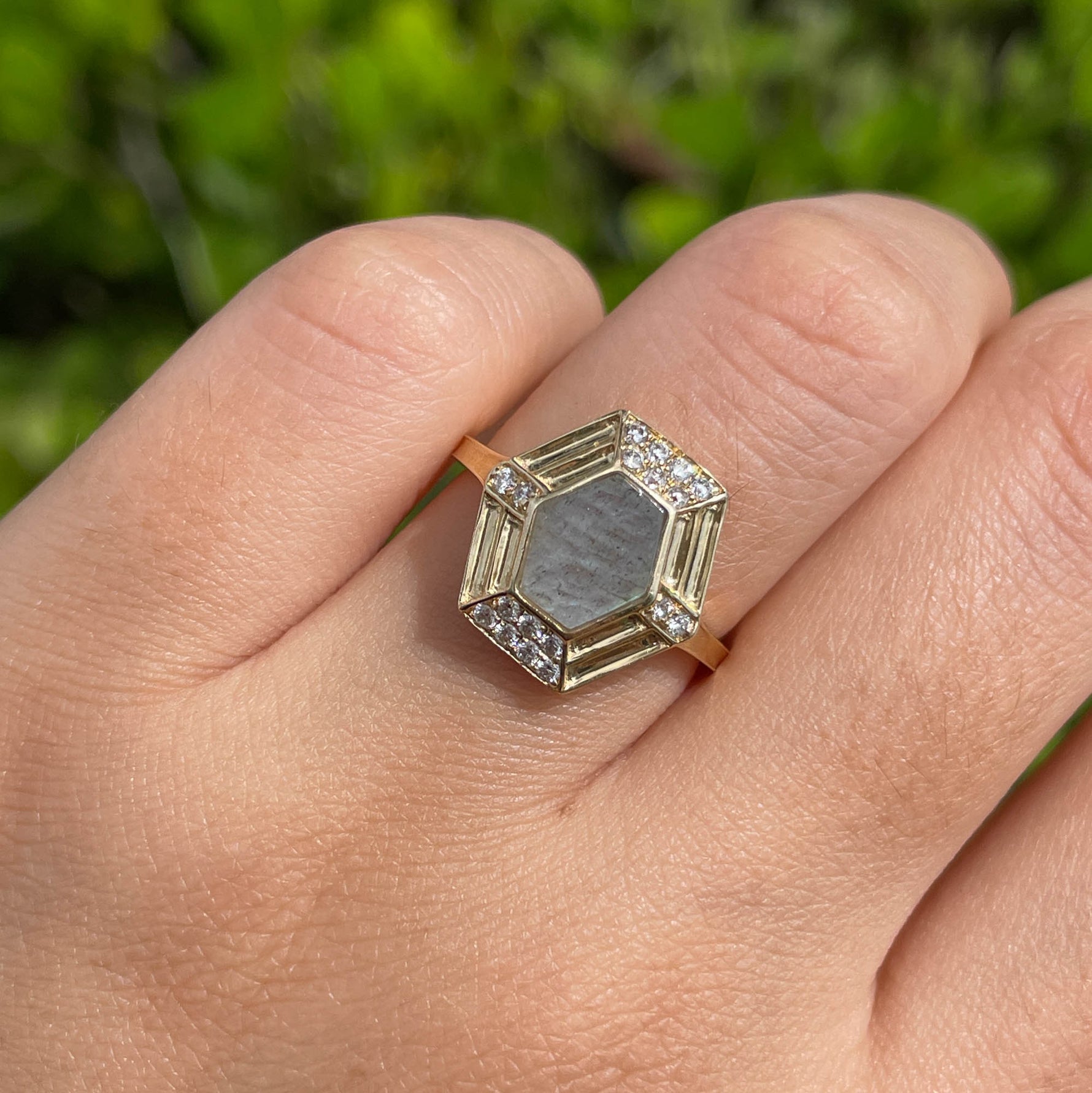 JAY FEDER 14K YELLOW GOLD LABRADORITE DIAMOND HEXAGON RING
