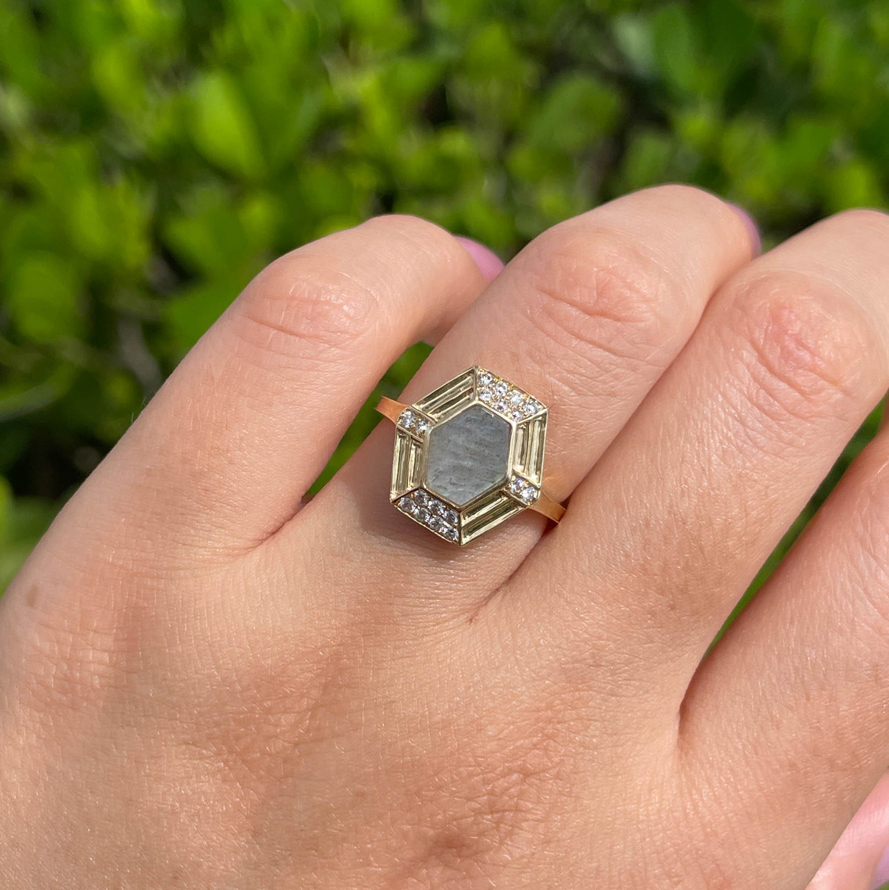JAY FEDER 14K YELLOW GOLD LABRADORITE DIAMOND HEXAGON RING