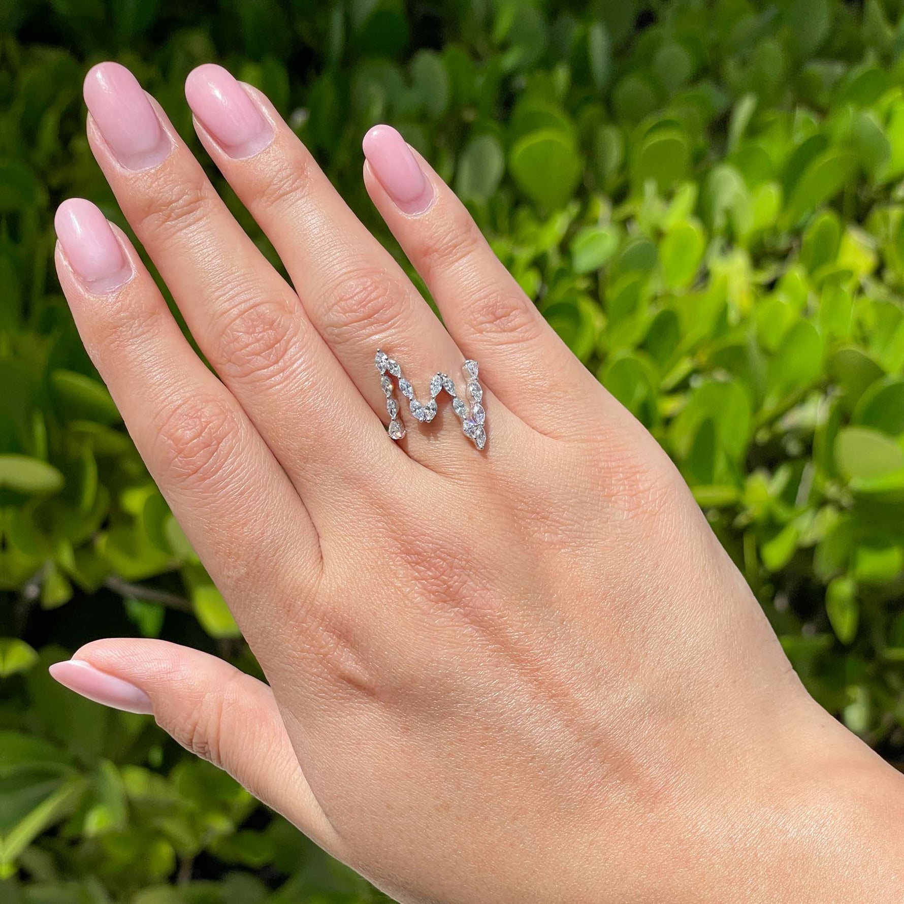 Jay Feder 14k White Gold Diamond ZigZag Ring