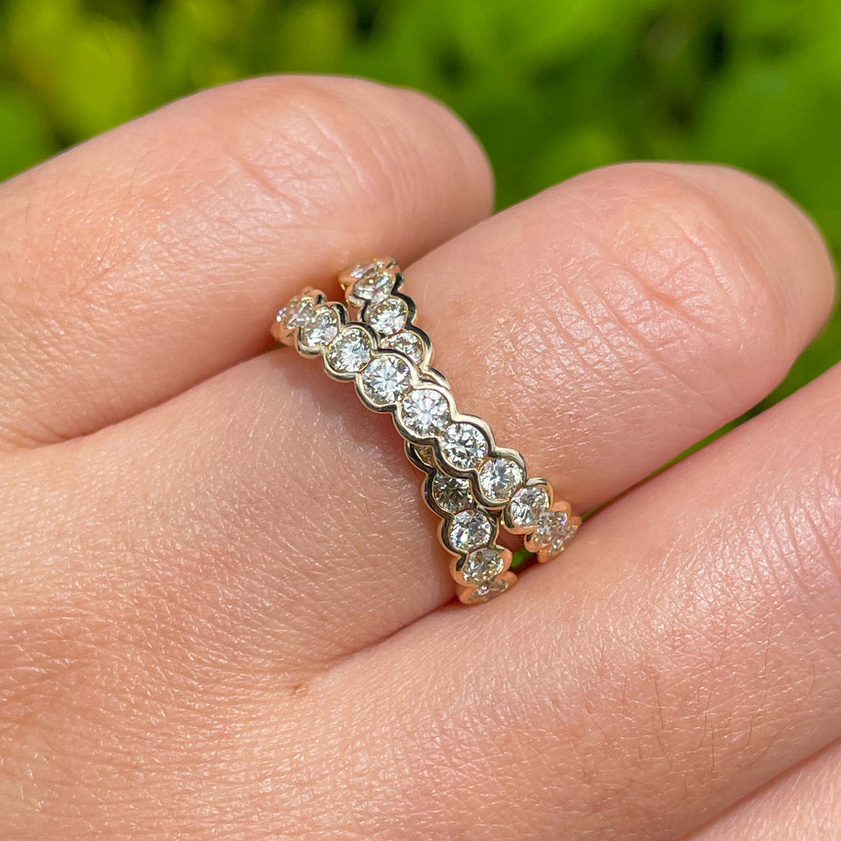 Jay Feder 18k Yellow Gold Diamond Bezel Crossover Band