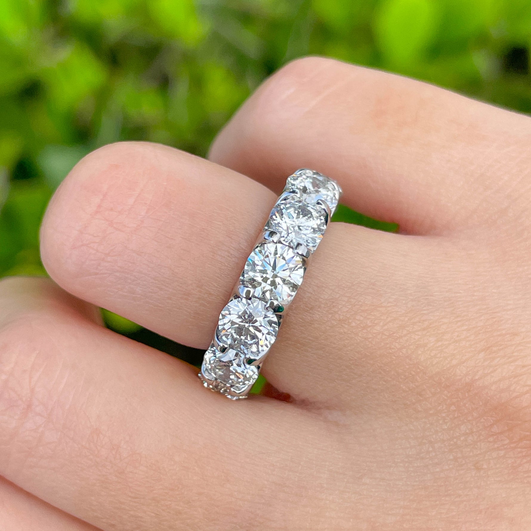 JAY FEDER PLATINUM ROUND DIAMOND ETERNITY BAND RING