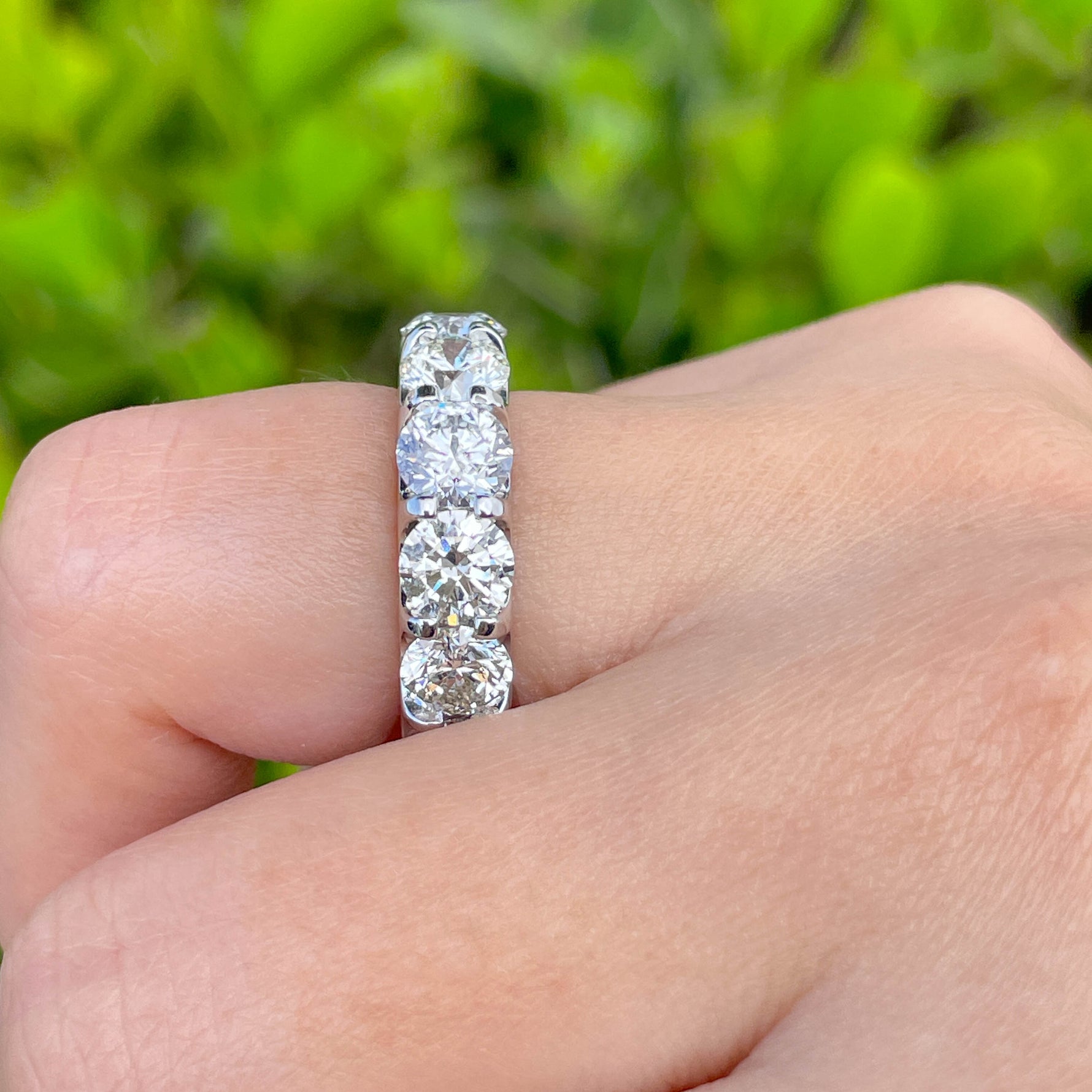 JAY FEDER PLATINUM ROUND DIAMOND ETERNITY BAND RING