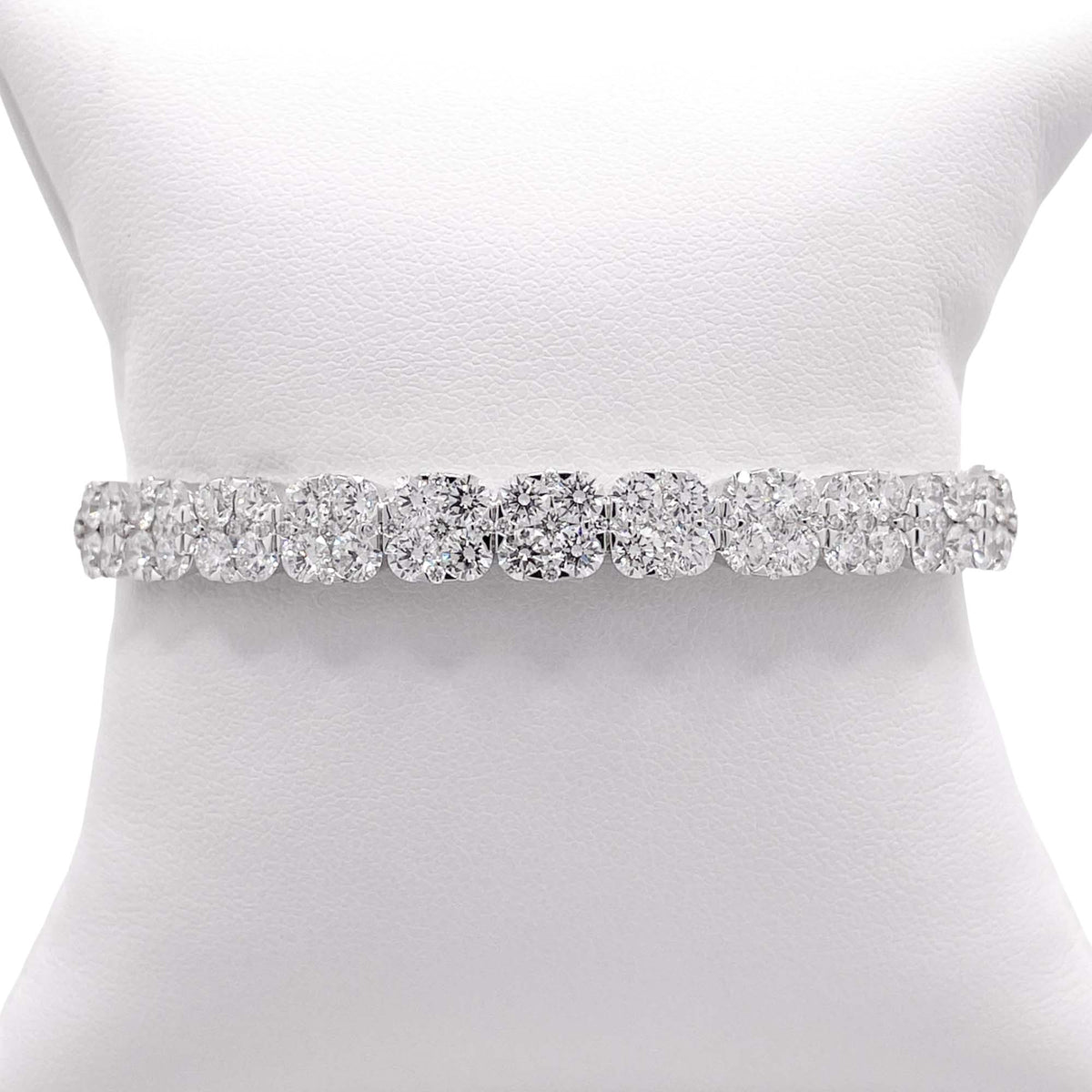 Jay Feder 18k White Gold Diamond Flower Cluster Bangle Bracelet