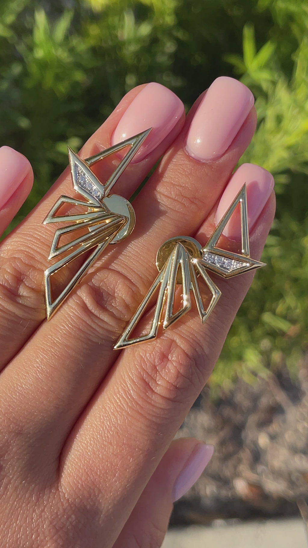 Kavant & Sharart 18K Yellow Gold Origami Earrings