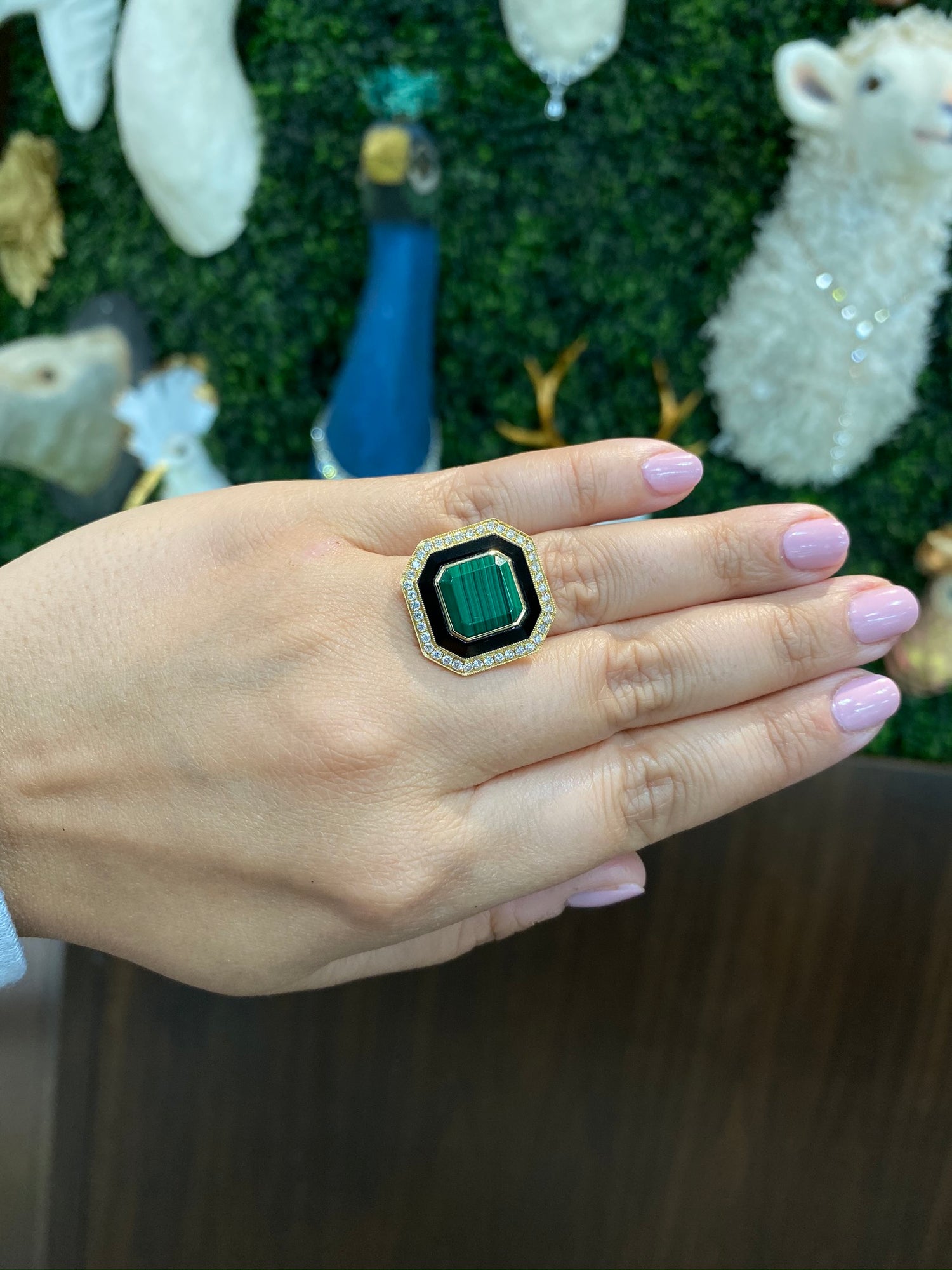 Doves 18K Yellow Gold Diamond Black Onyx Malachite Deco Ring