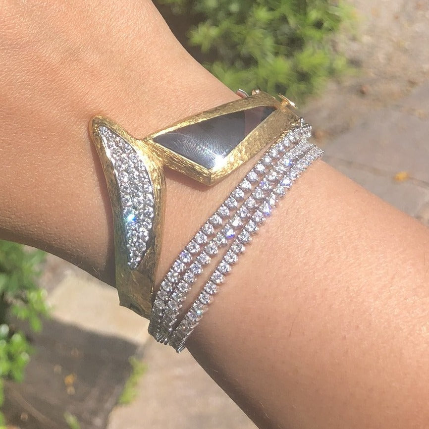 Jay Feder 18K Yellow Gold Diamond Black Onyx Vintage Bangle Bracelet