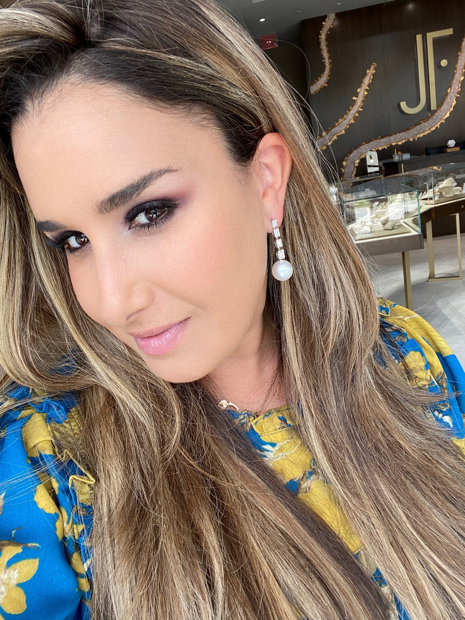 Jay Feder 18K White Gold Diamond South Sea Pearl Dangle Drop Earrings