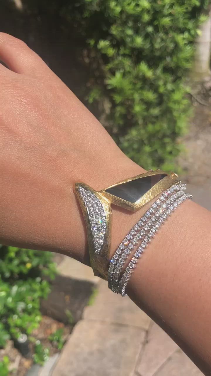 Jay Feder 18K Yellow Gold Diamond Black Onyx Vintage Bangle Bracelet
