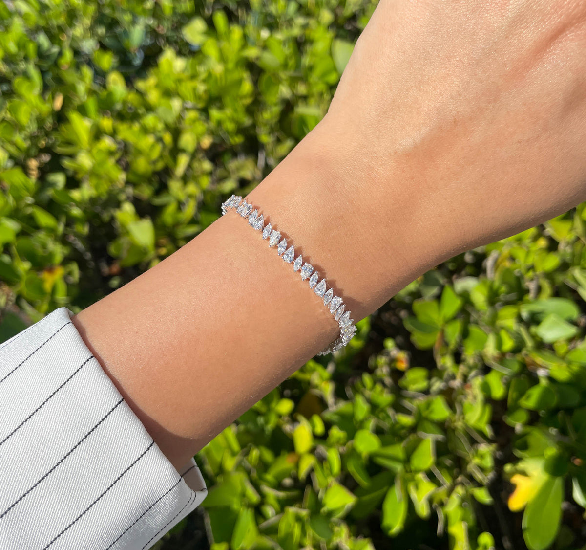 JAY FEDER 18K WHITE GOLD DIAMOND TENNIS BRACELET