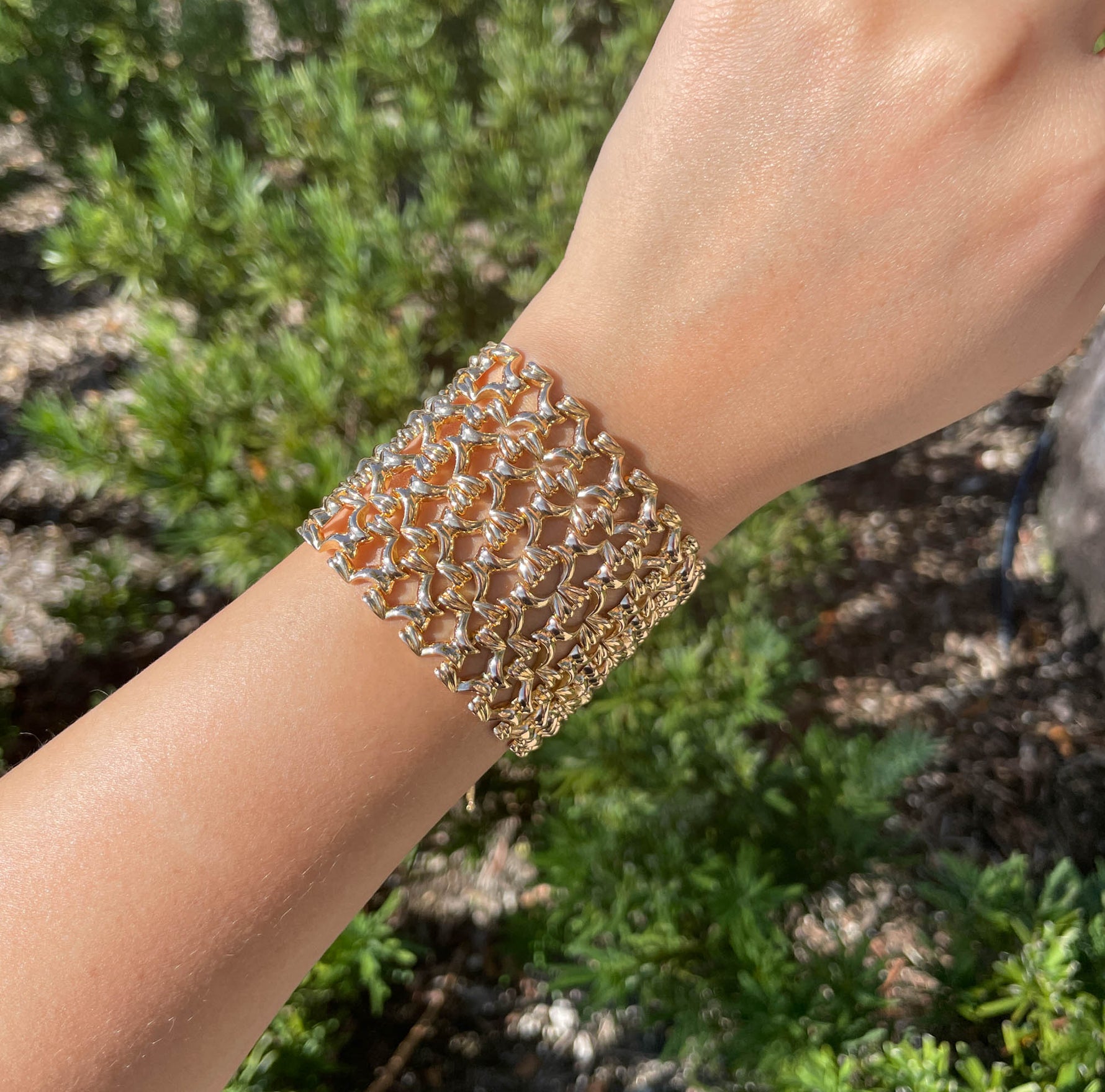 JAY FEDER 18K YELLOW GOLD WIDE LINK BRACELET