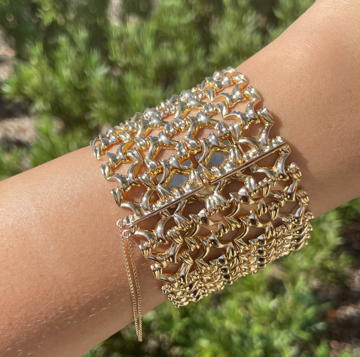 JAY FEDER 18K YELLOW GOLD WIDE LINK BRACELET