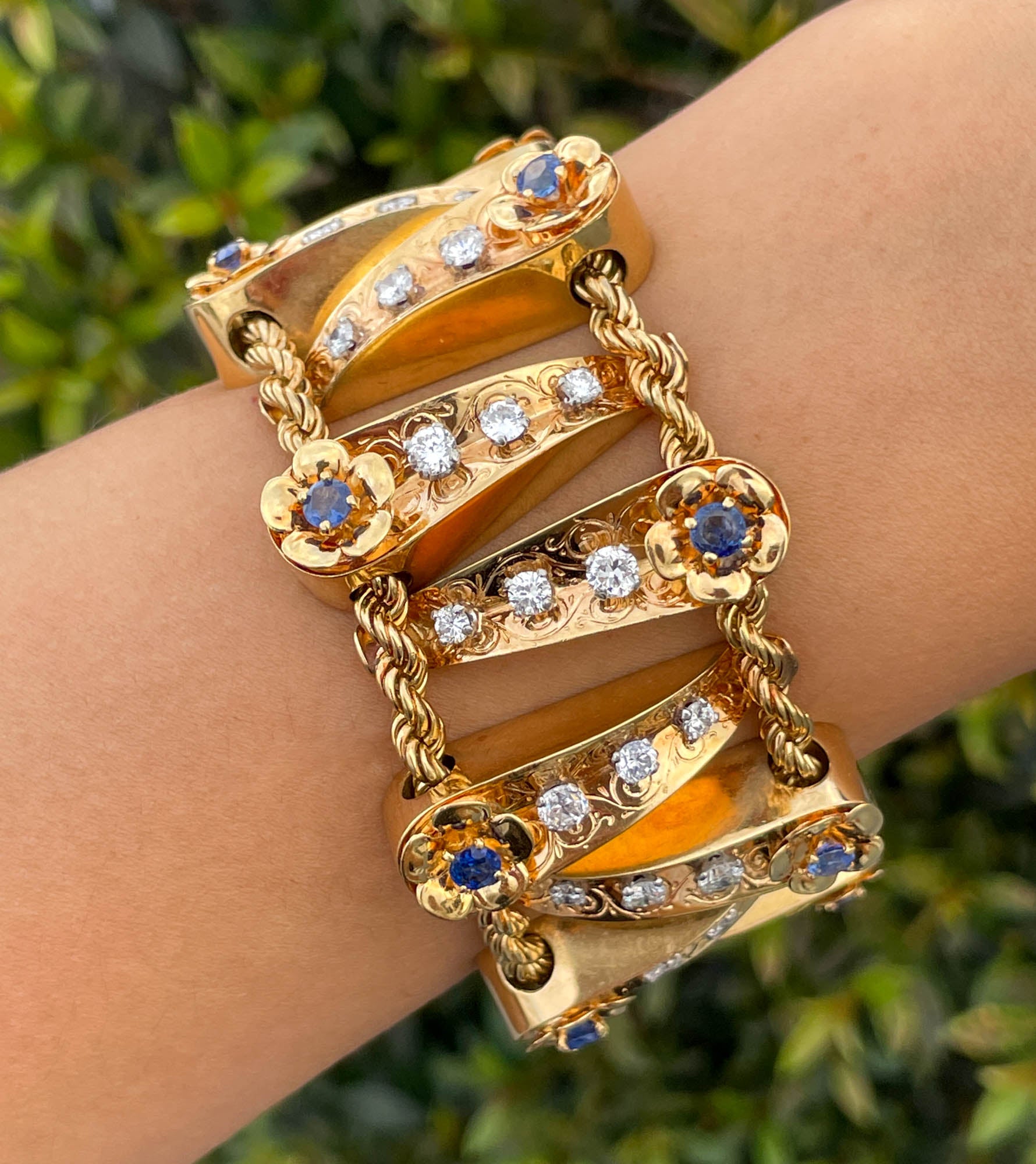 Jay Feder 18K Yellow Gold Diamond Sapphire bracelet