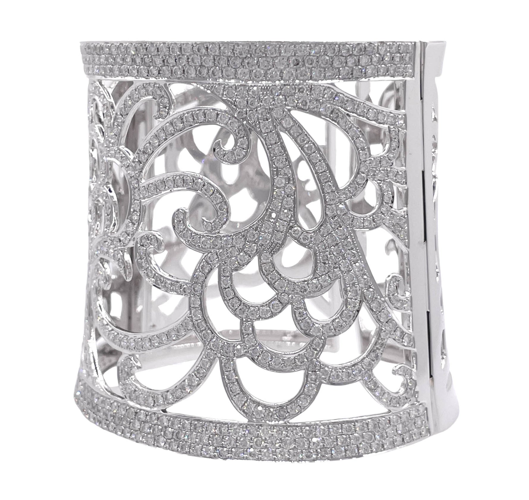 JAY FEDER 18K WHITE GOLD DIAMOND TAPERED CUFF BRACELET