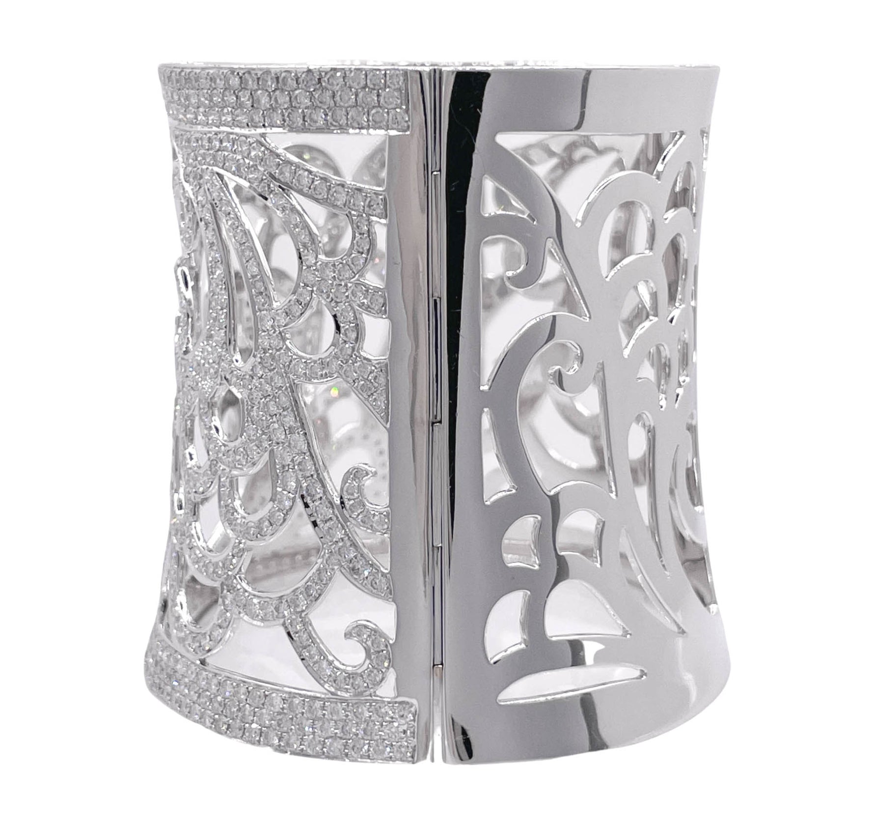 JAY FEDER 18K WHITE GOLD DIAMOND TAPERED CUFF BRACELET