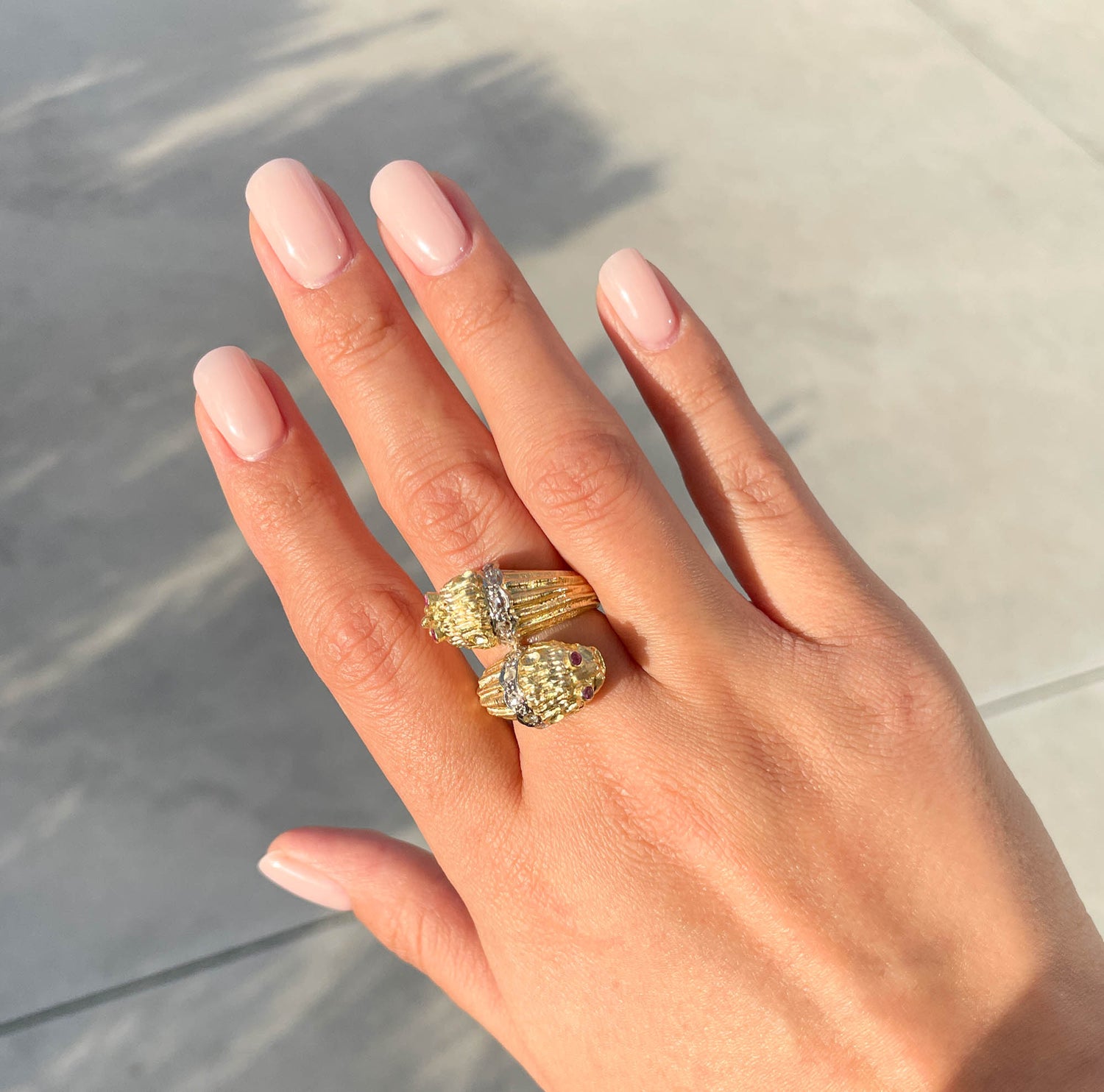 Jay Feder 18K Yellow Gold Diamond Pink Sapphire Lion Ring