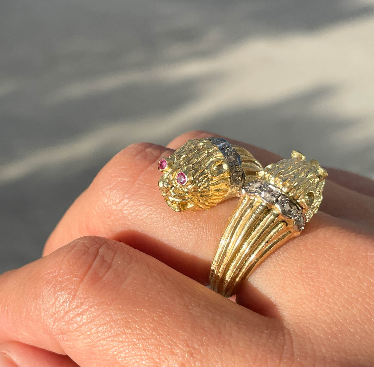 Jay Feder 18K Yellow Gold Diamond Pink Sapphire Lion Ring